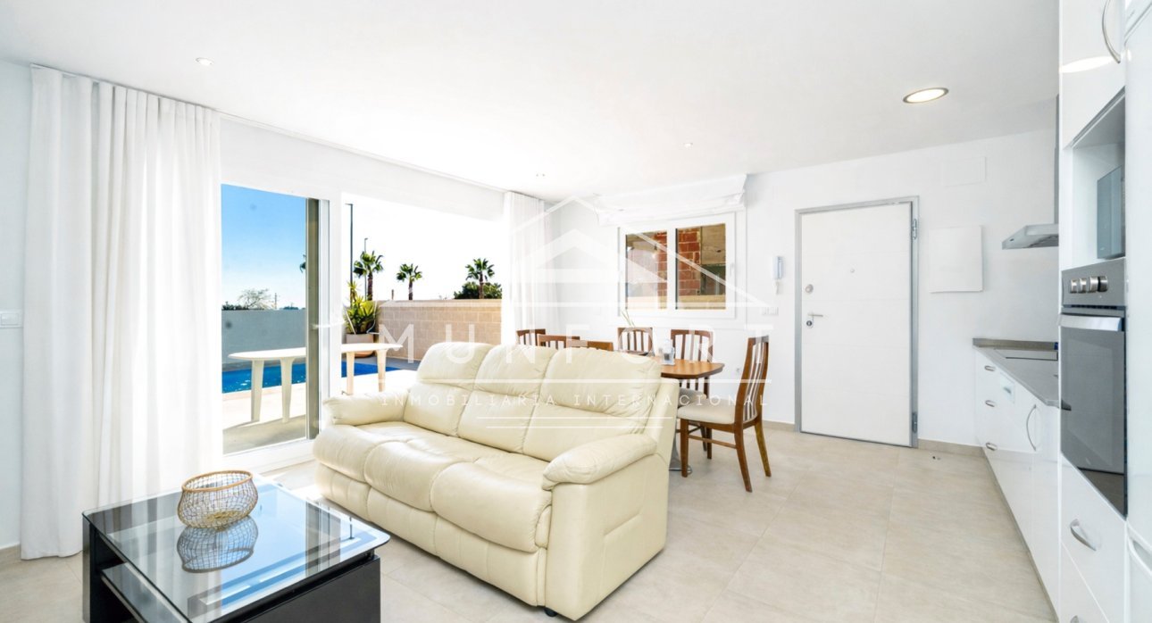 Videresalg - Rekkehus -
Los Montesinos