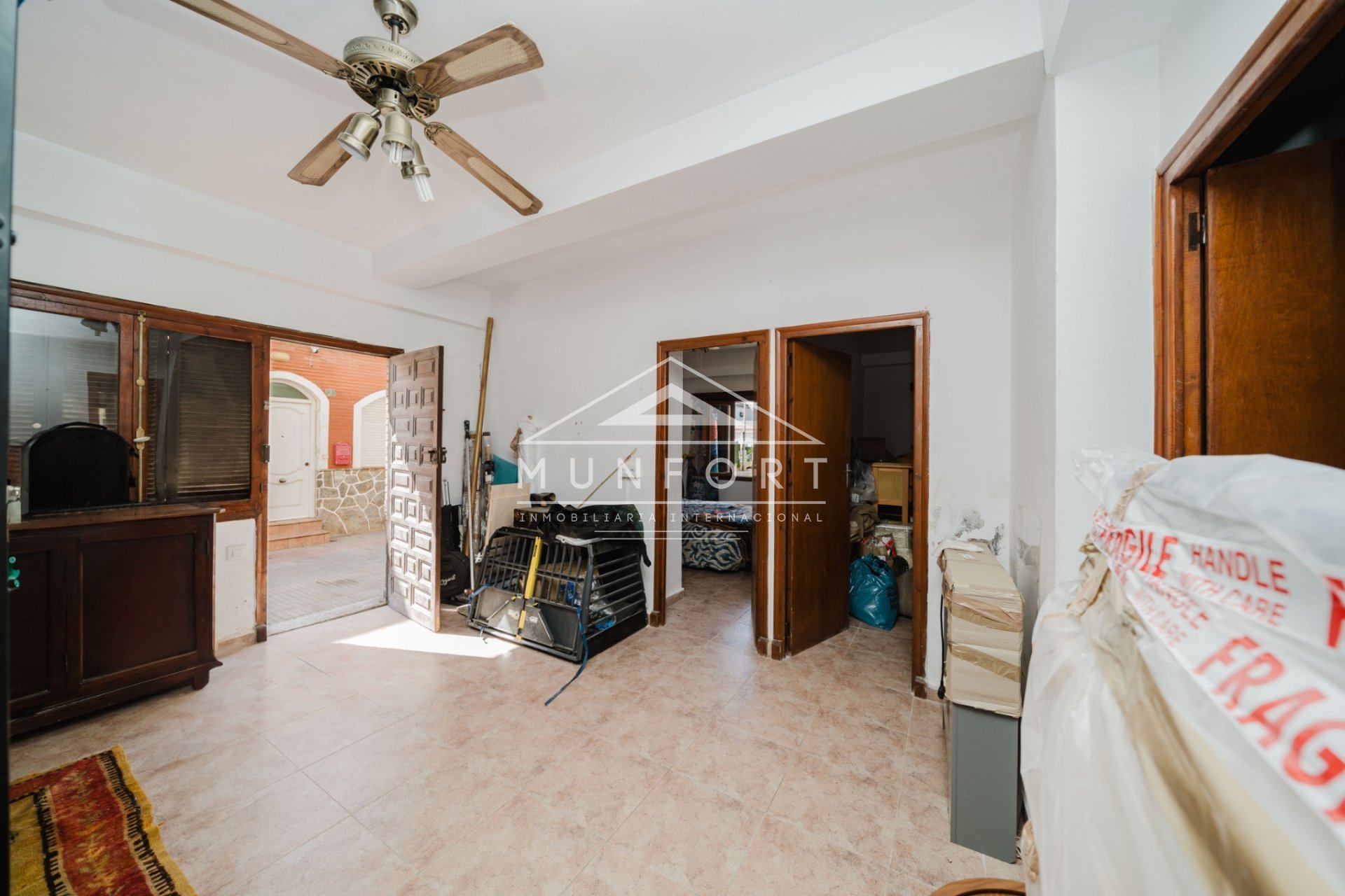 Videresalg - Rekkehus -
Los Urrutias