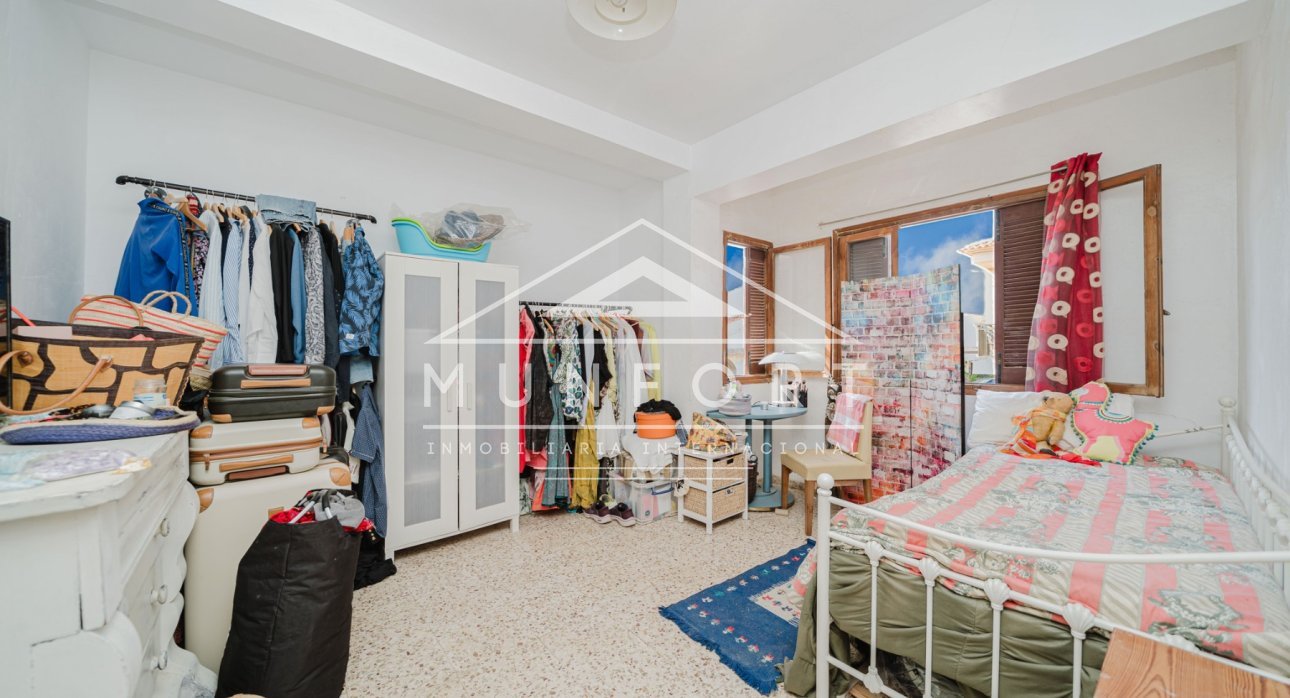 Videresalg - Rekkehus -
Los Urrutias