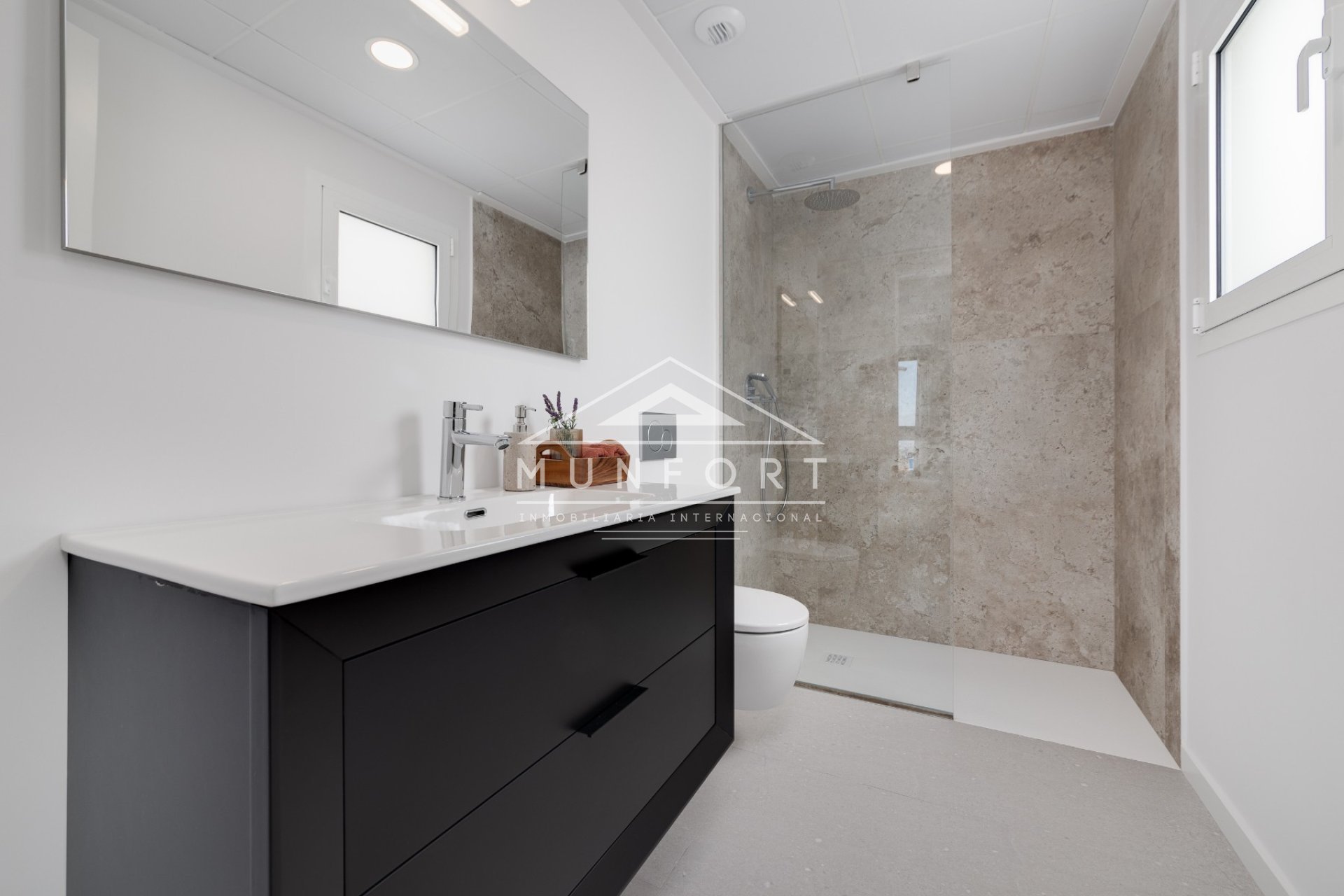 Videresalg - Rekkehus -
Mutxamel