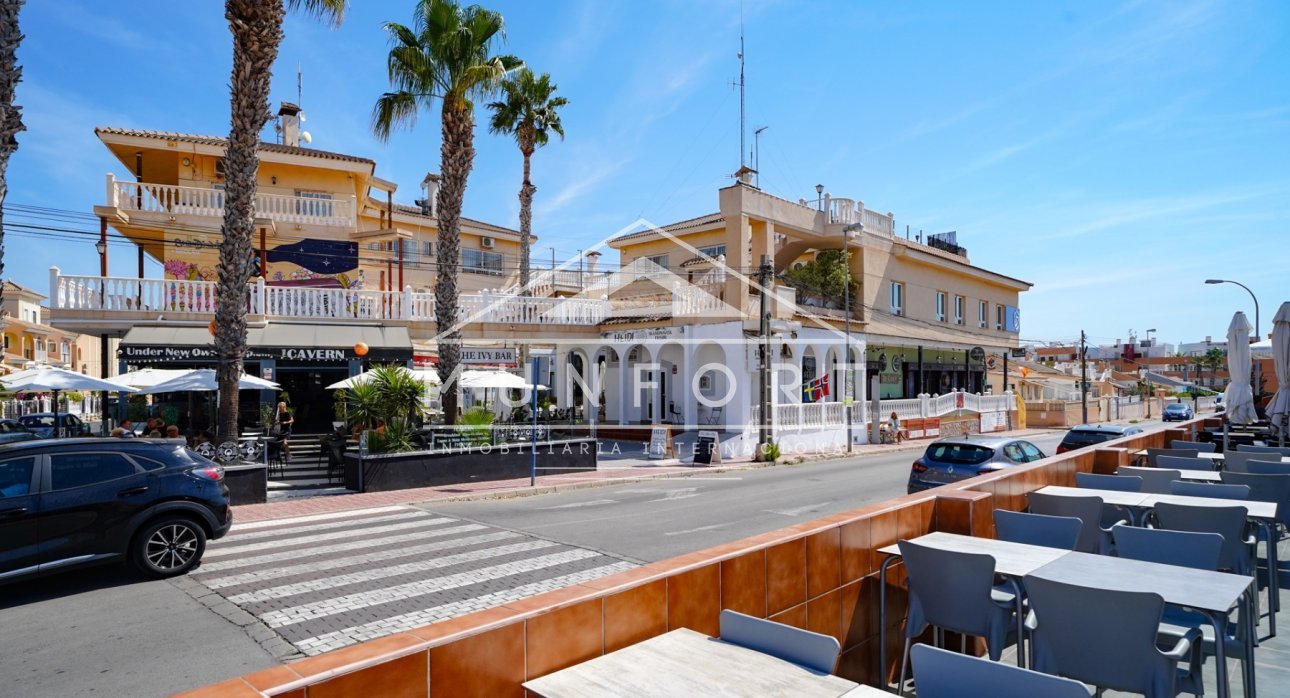 Videresalg - Rekkehus -
Orihuela Costa - ZENIAMAR