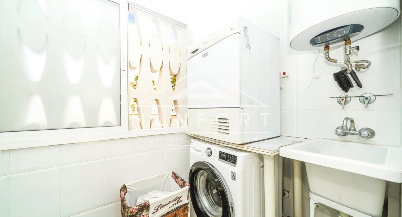 Videresalg - Rekkehus -
Orihuela Costa - ZENIAMAR