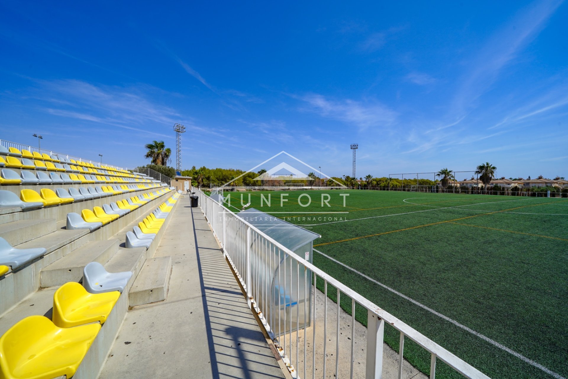 Videresalg - Rekkehus -
Orihuela Costa - ZENIAMAR