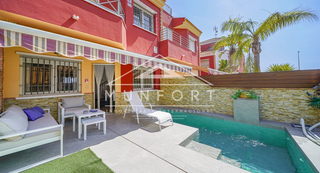 Videresalg - Rekkehus -
Pilar de la Horadada - Torre de la Horadada