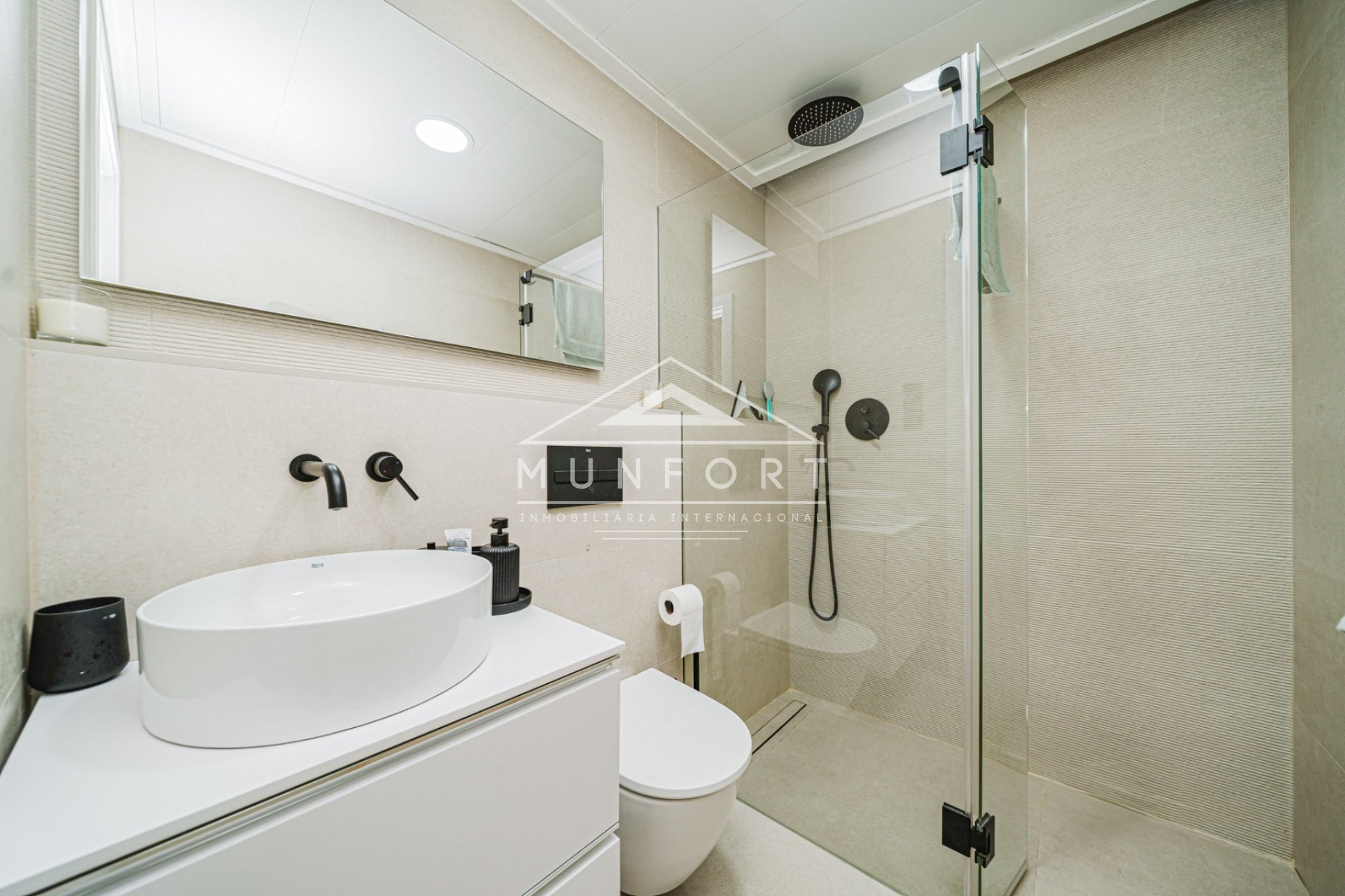 Videresalg - Rekkehus -
Pilar de la Horadada - Torre de la Horadada