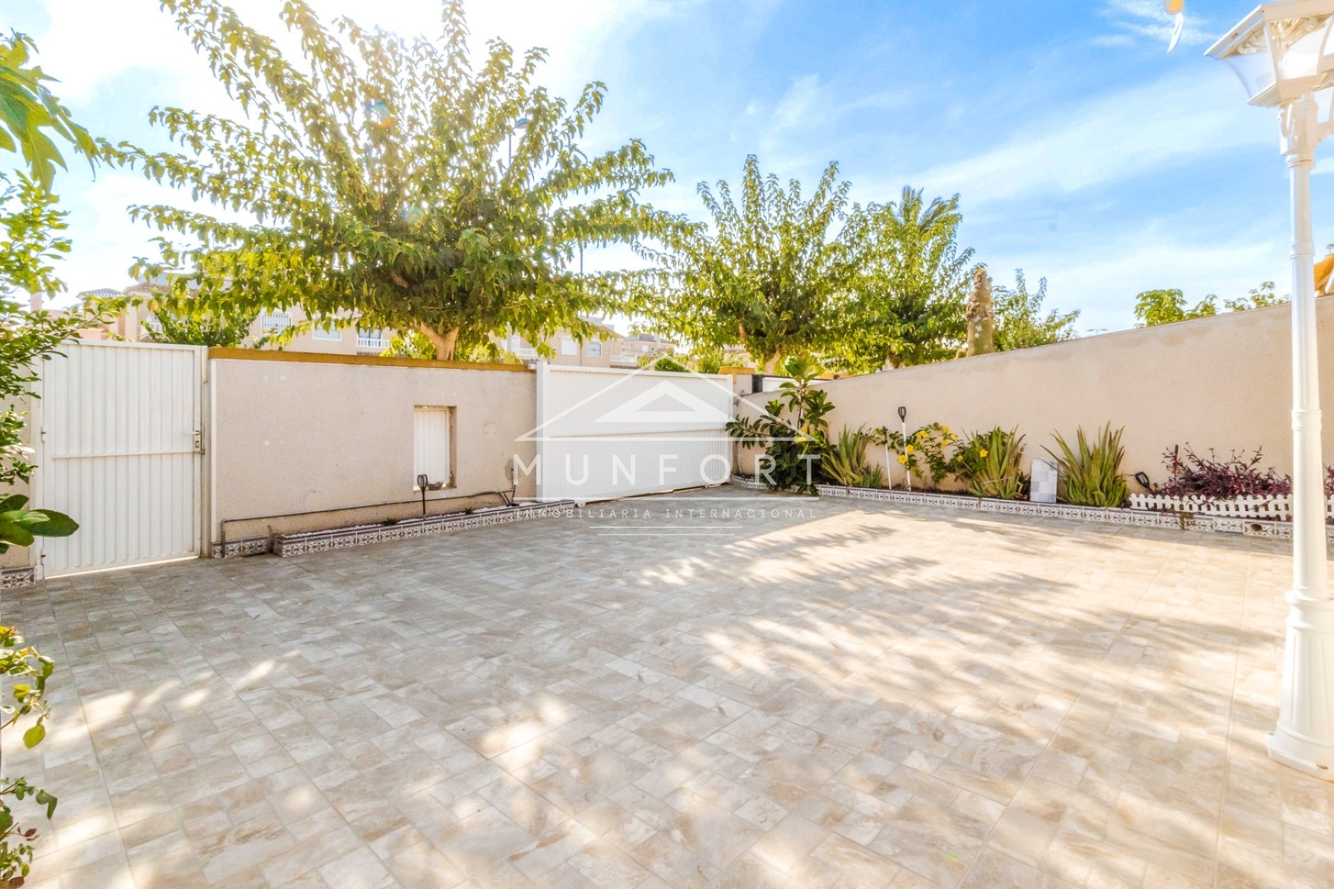 Videresalg - Rekkehus -
Pilar de la Horadada - Torre de la Horadada