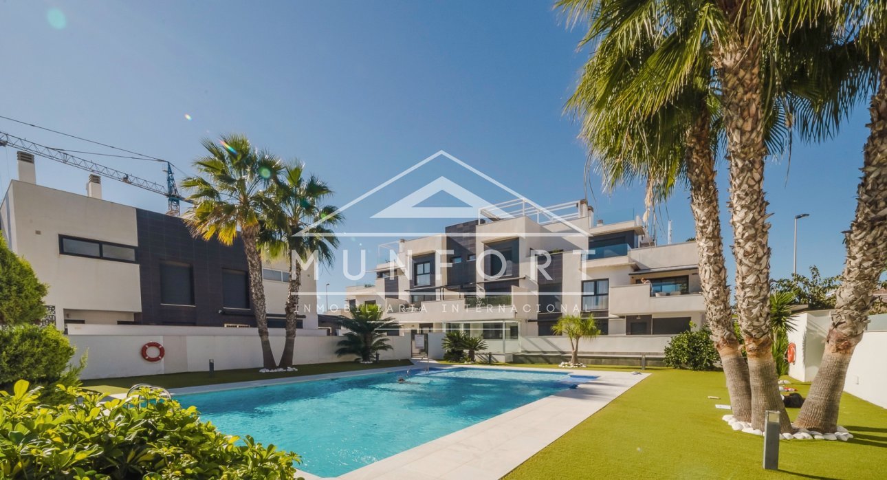 Videresalg - Rekkehus -
Pilar de la Horadada - Torre de la Horadada