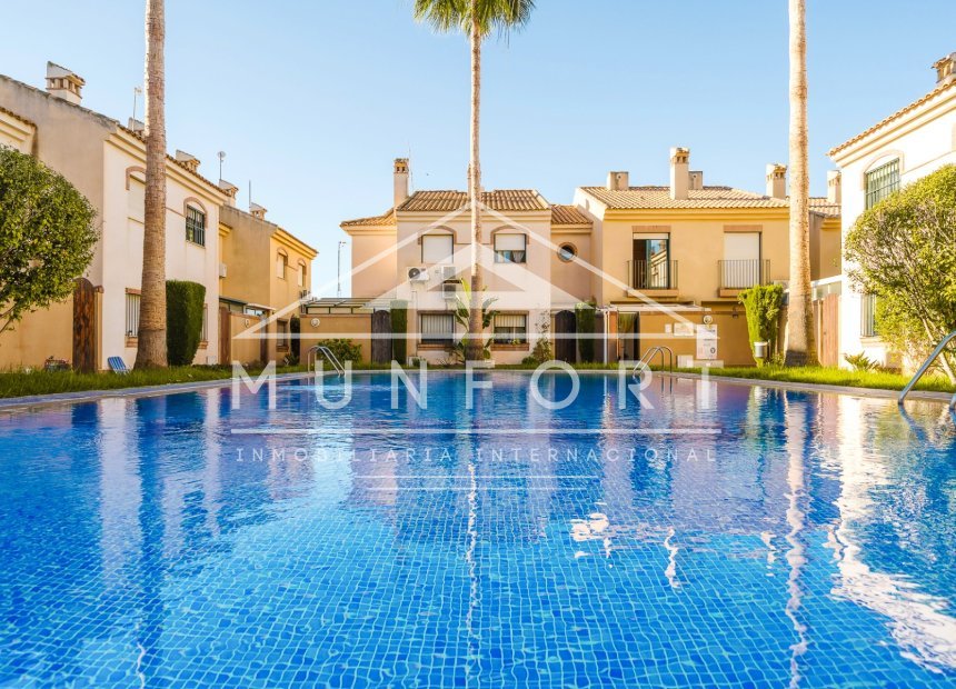 Videresalg - Rekkehus -
San Javier - Santiago de la Ribera