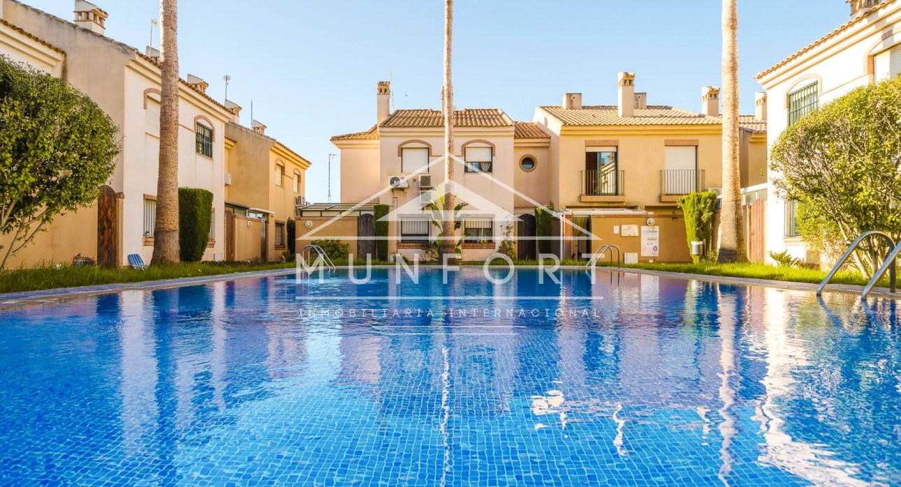 Videresalg - Rekkehus -
San Javier - Santiago de la Ribera