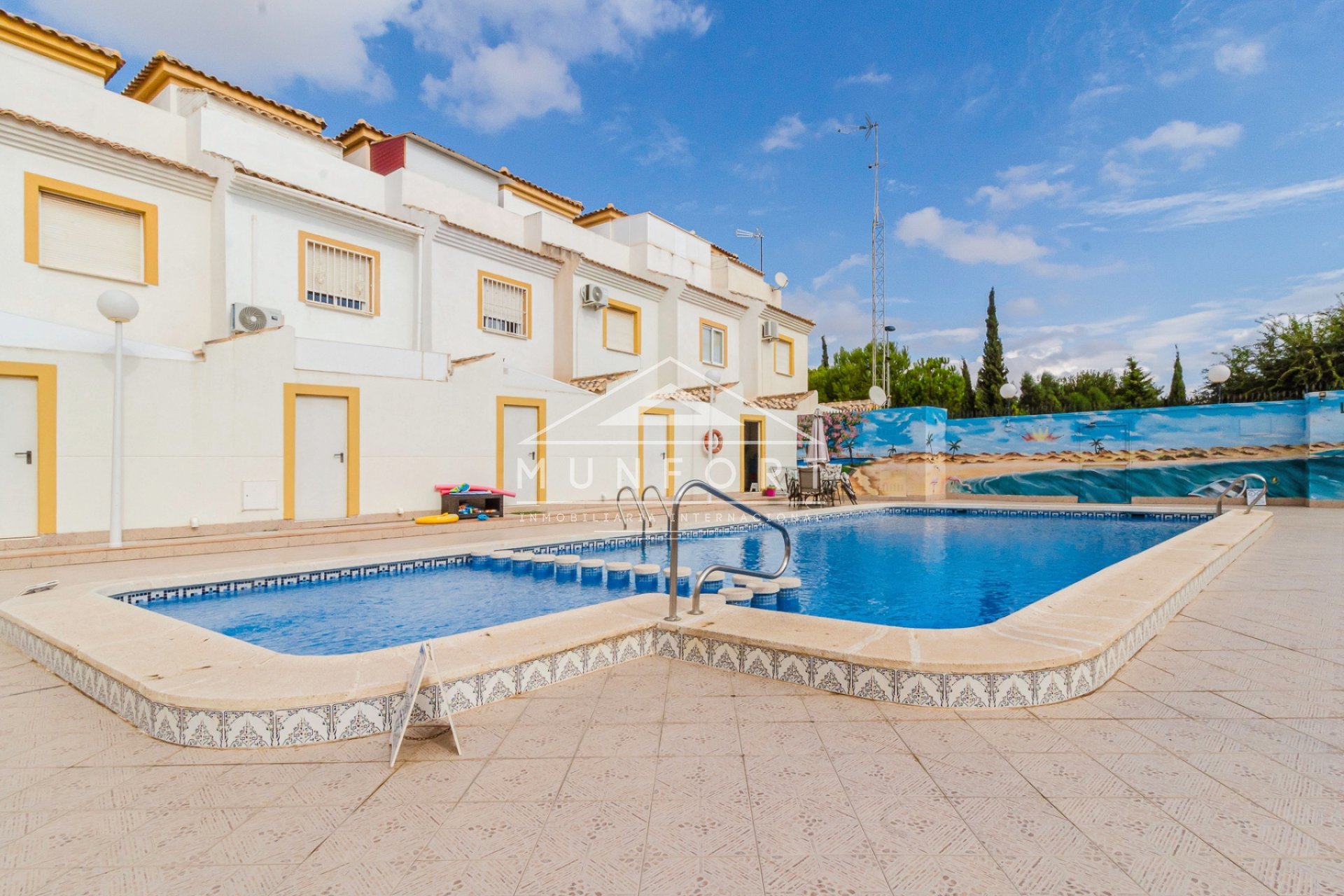 Videresalg - Rekkehus -
San Javier