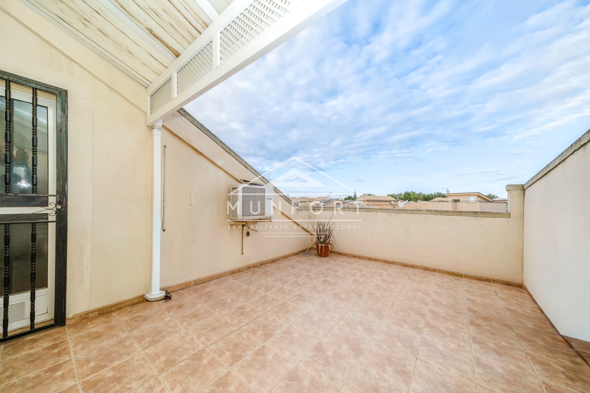 Videresalg - Rekkehus -
San Javier