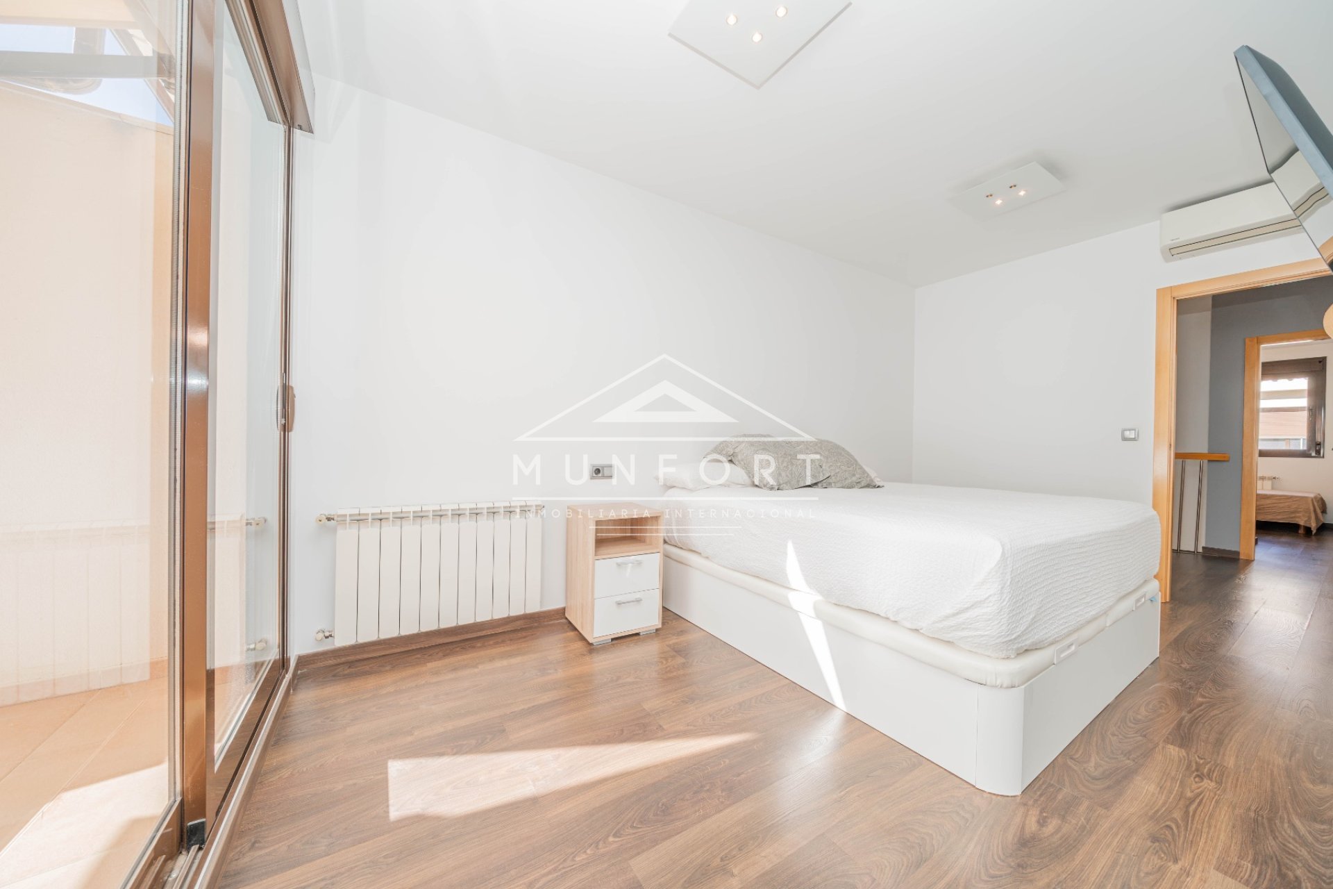 Videresalg - Rekkehus -
San Javier