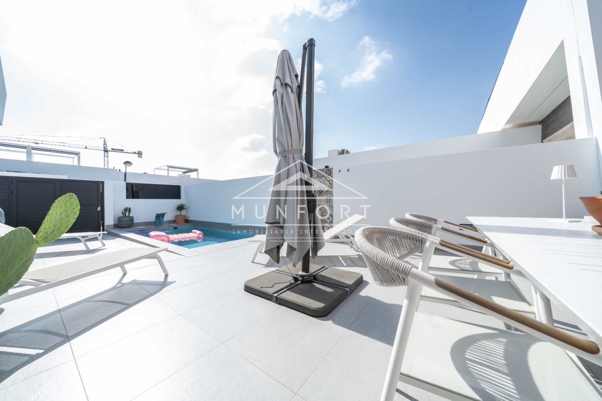 Videresalg - Rekkehus -
Torre-Pacheco - Roldán