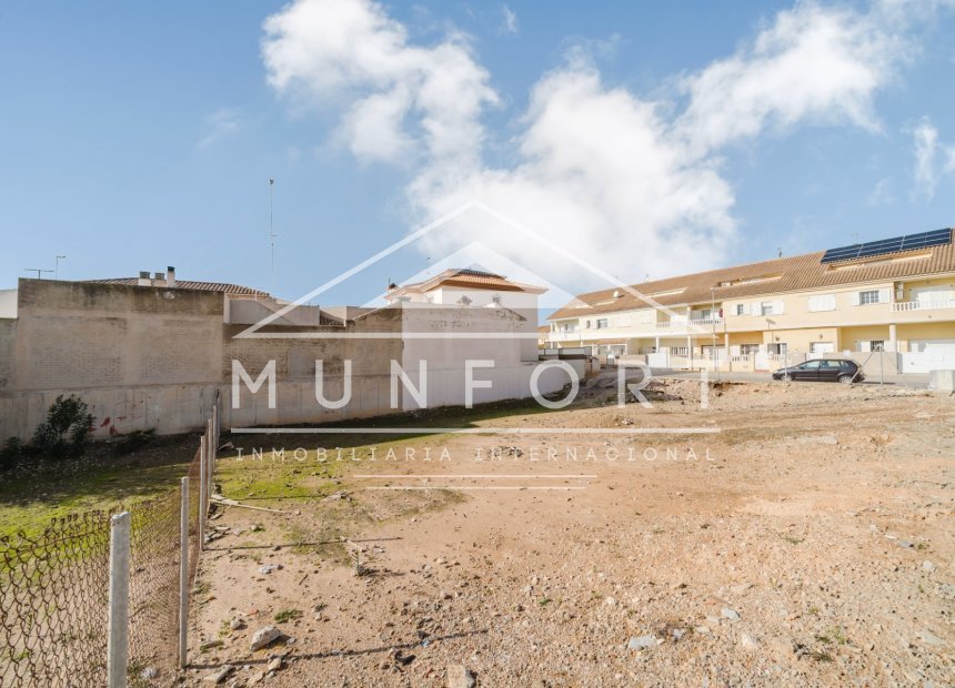 Videresalg - Tomter -
San Javier