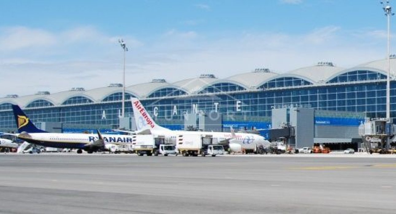 Videresalg - Toppleiligheter -
Dénia