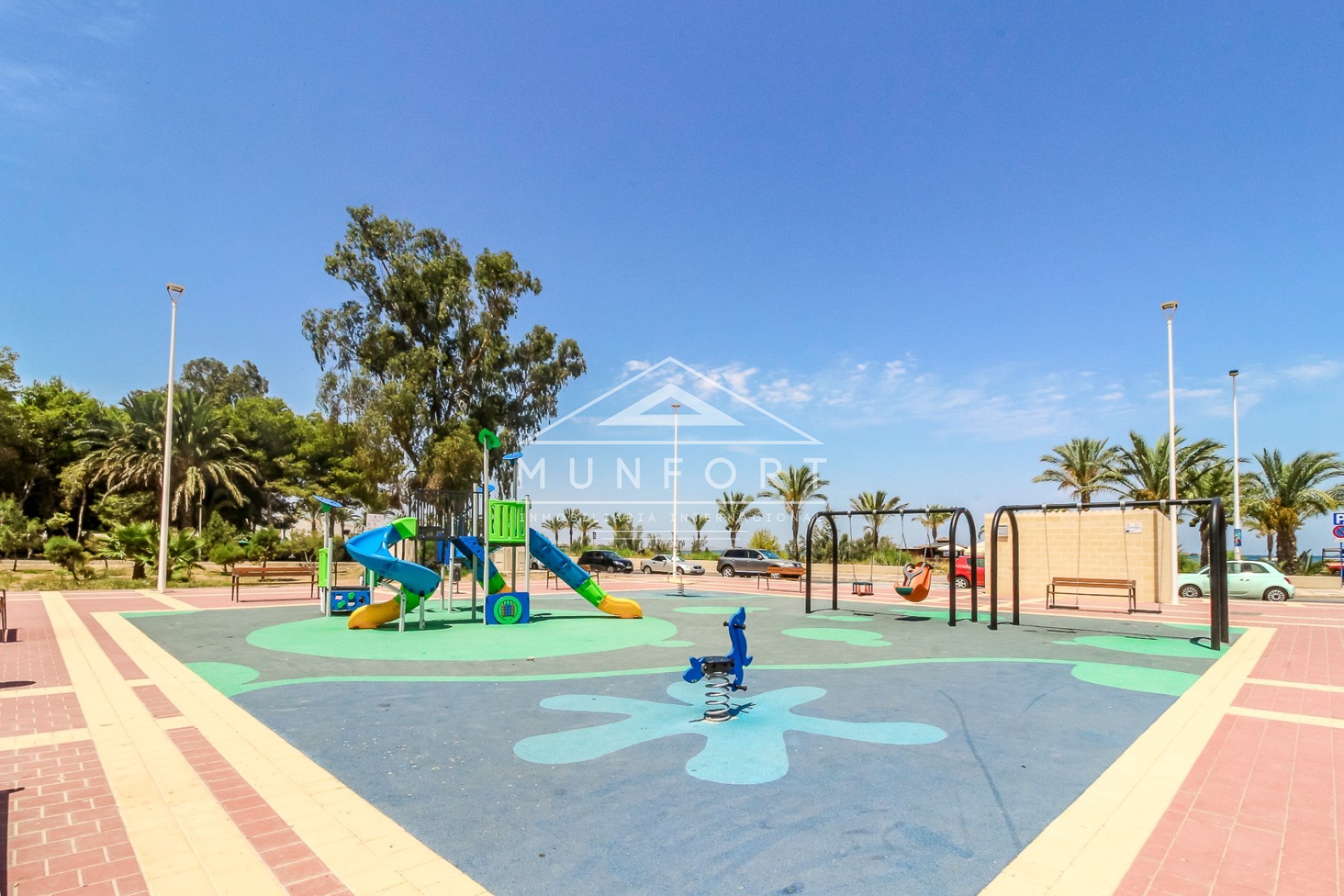 Videresalg - Toppleiligheter -
La Manga - Playa Honda