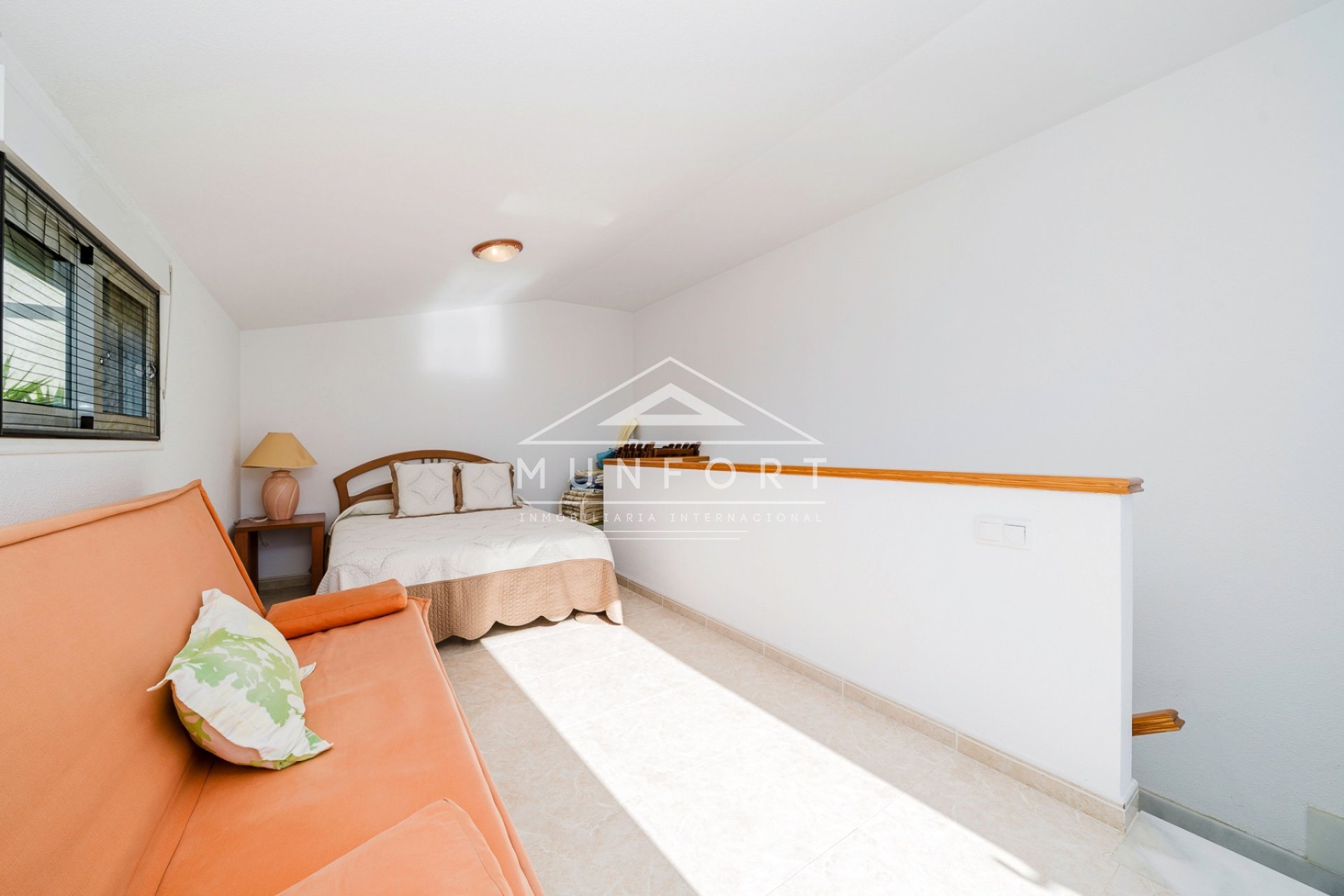 Videresalg - Toppleiligheter -
Orihuela Costa - La Zenia