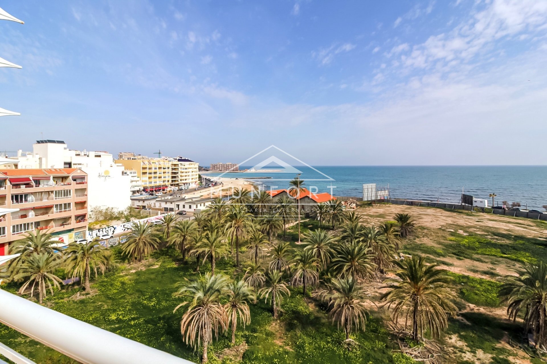 Videresalg - Toppleiligheter -
Torrevieja - Playa del Cura - Torrevieja