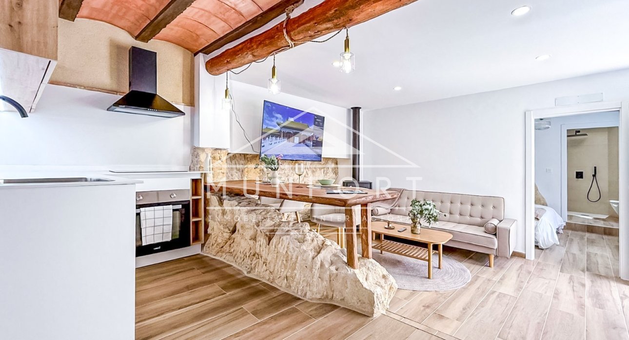 Videresalg - Villaer -
Albacete - Elche de la Sierra/Villares