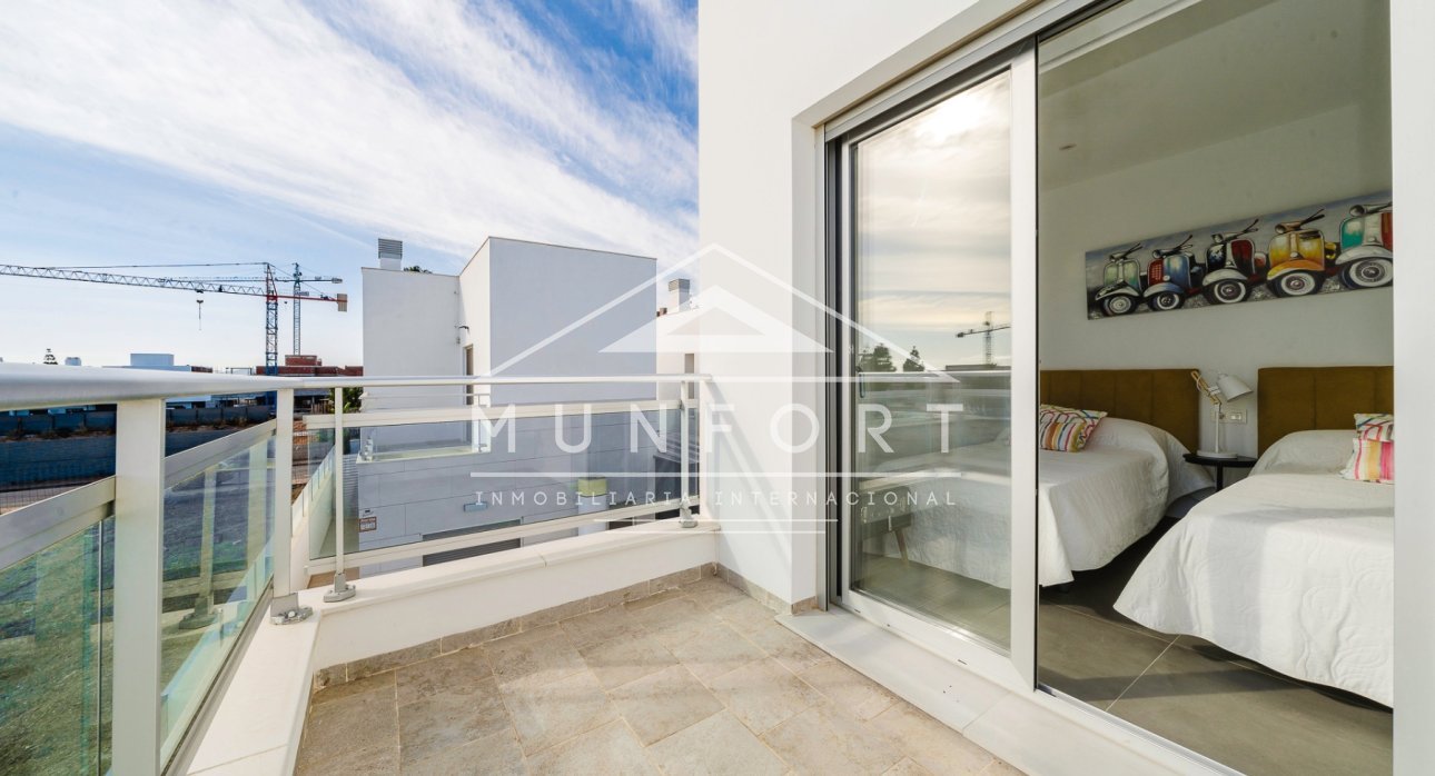 Videresalg - Villaer -
Alcázares, Los - Los Alcázares