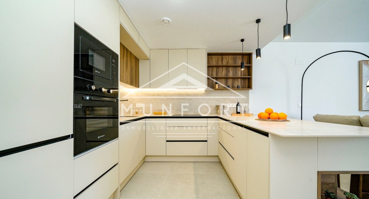 Videresalg - Villaer -
Alcázares, Los - Los Alcázares