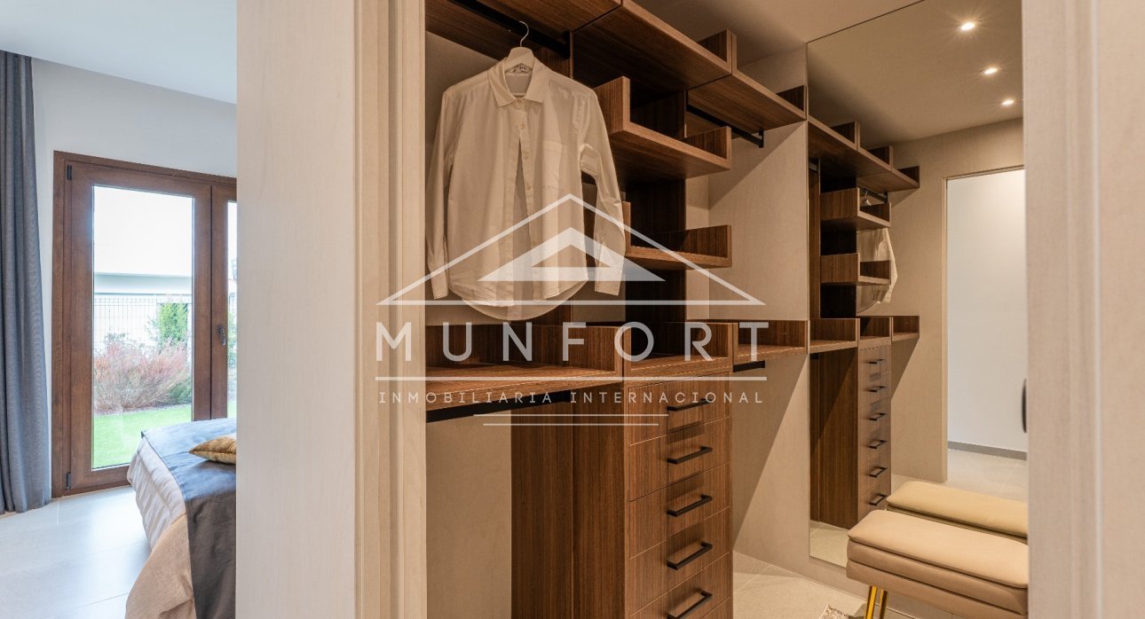 Videresalg - Villaer -
Algorfa