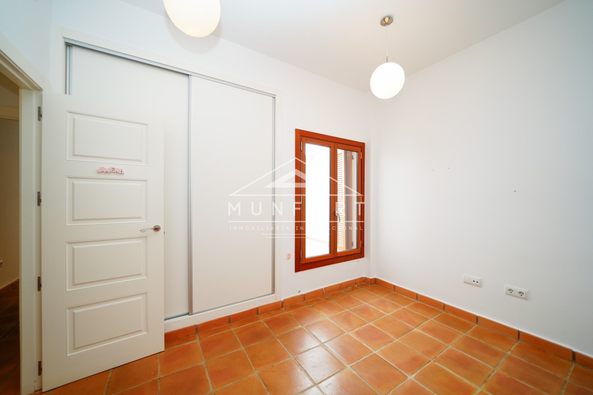 Videresalg - Villaer -
Baños y mendigo - Baños y Mendigo