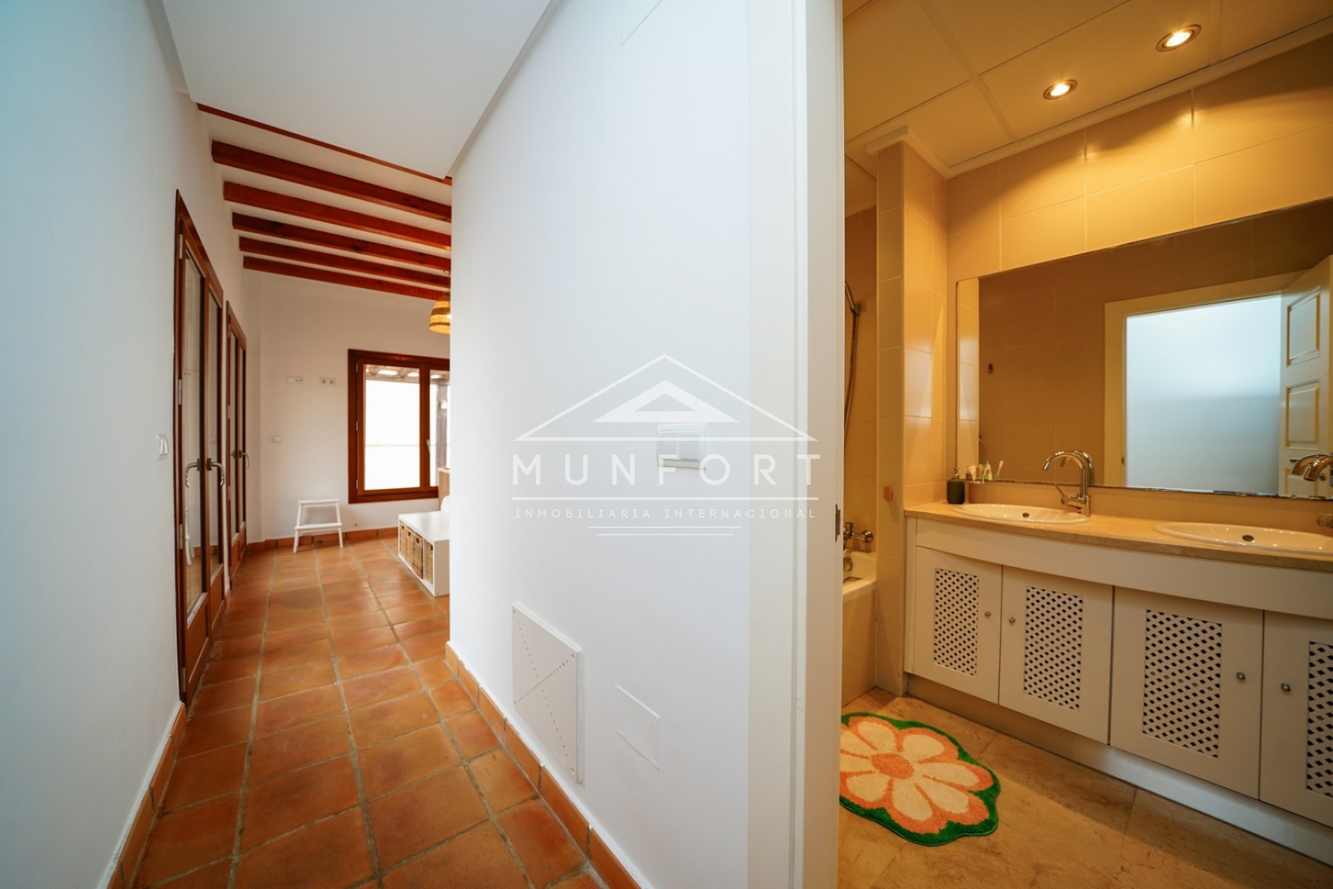 Videresalg - Villaer -
Baños y mendigo - Baños y Mendigo