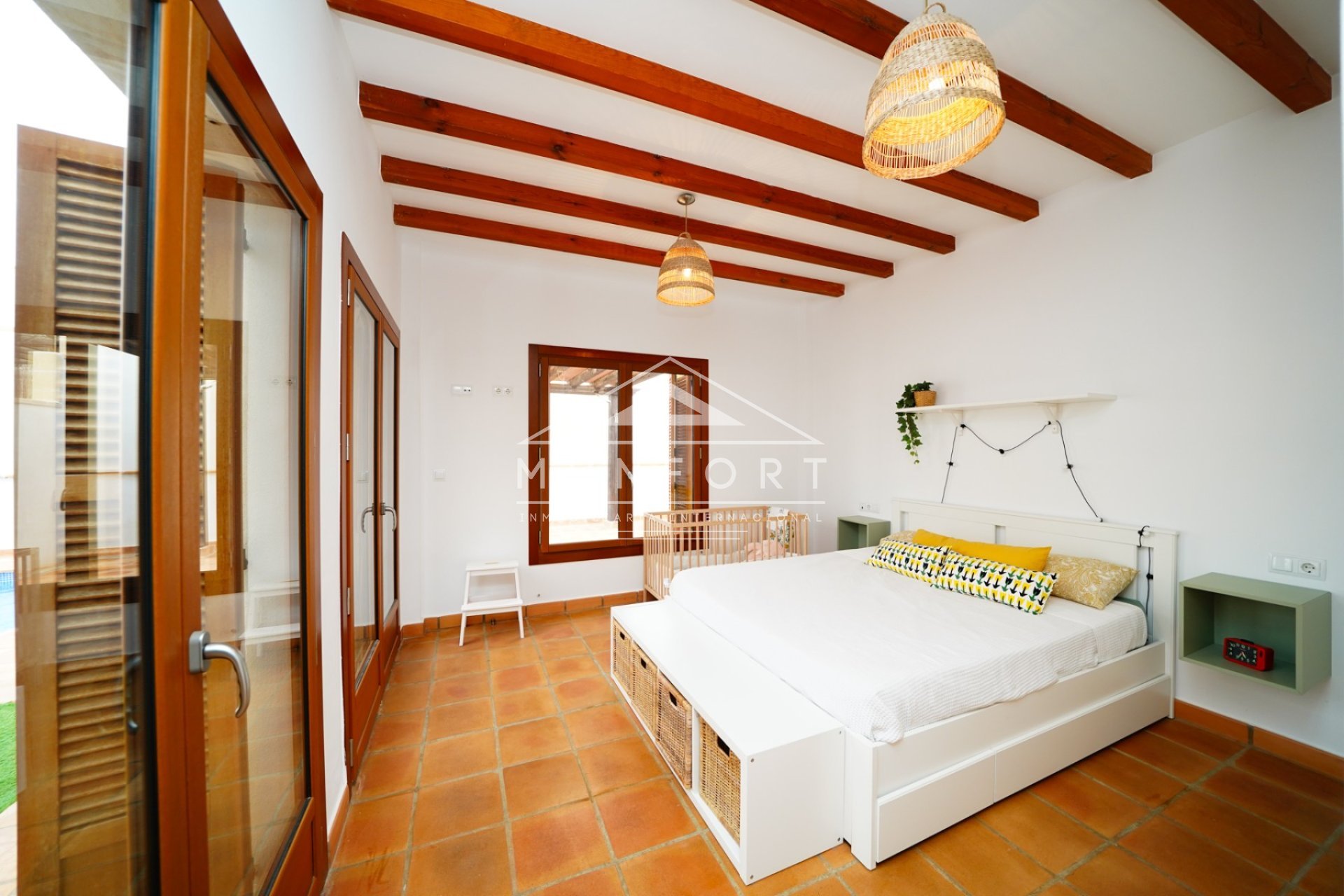 Videresalg - Villaer -
Baños y mendigo - Baños y Mendigo