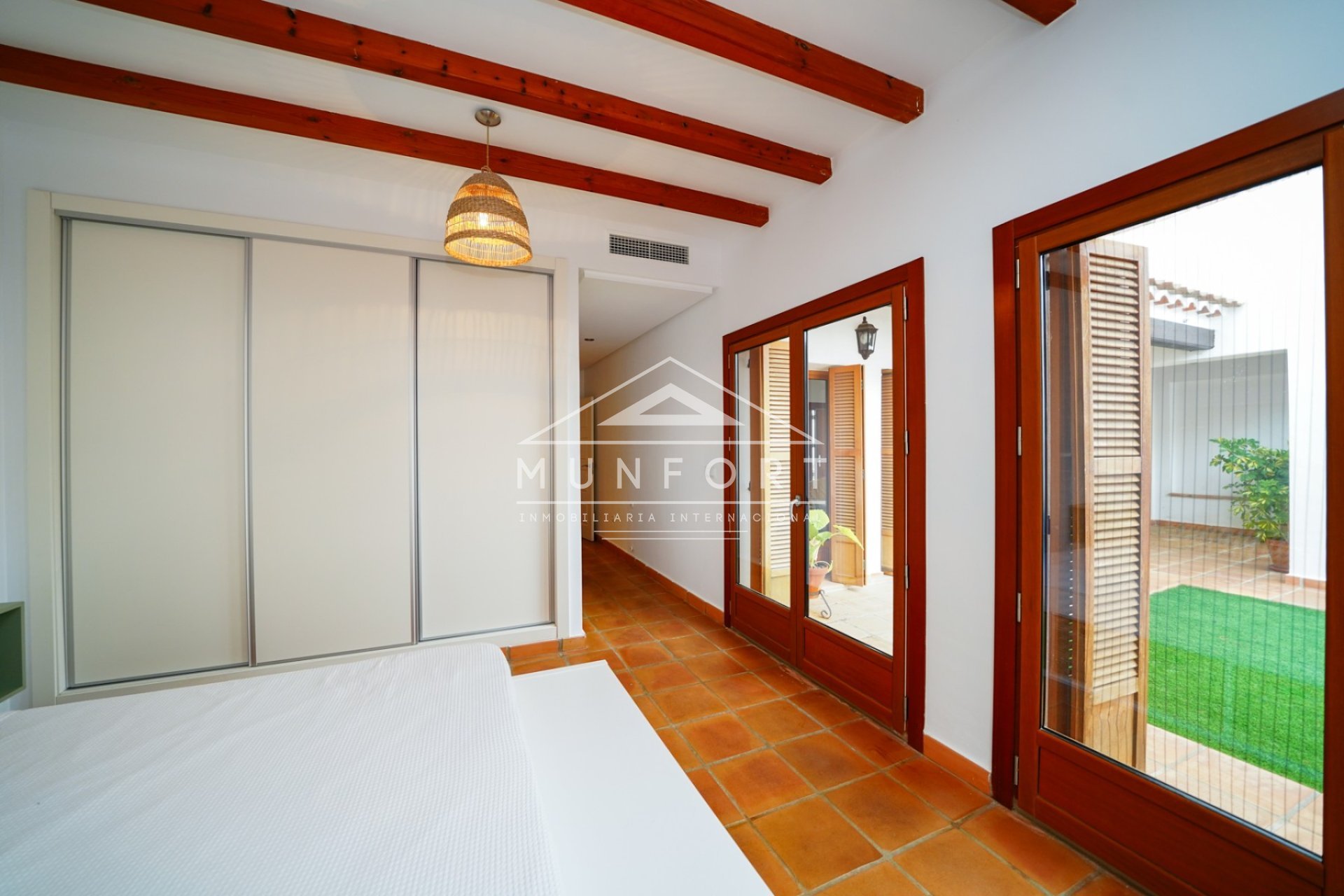 Videresalg - Villaer -
Baños y mendigo - Baños y Mendigo