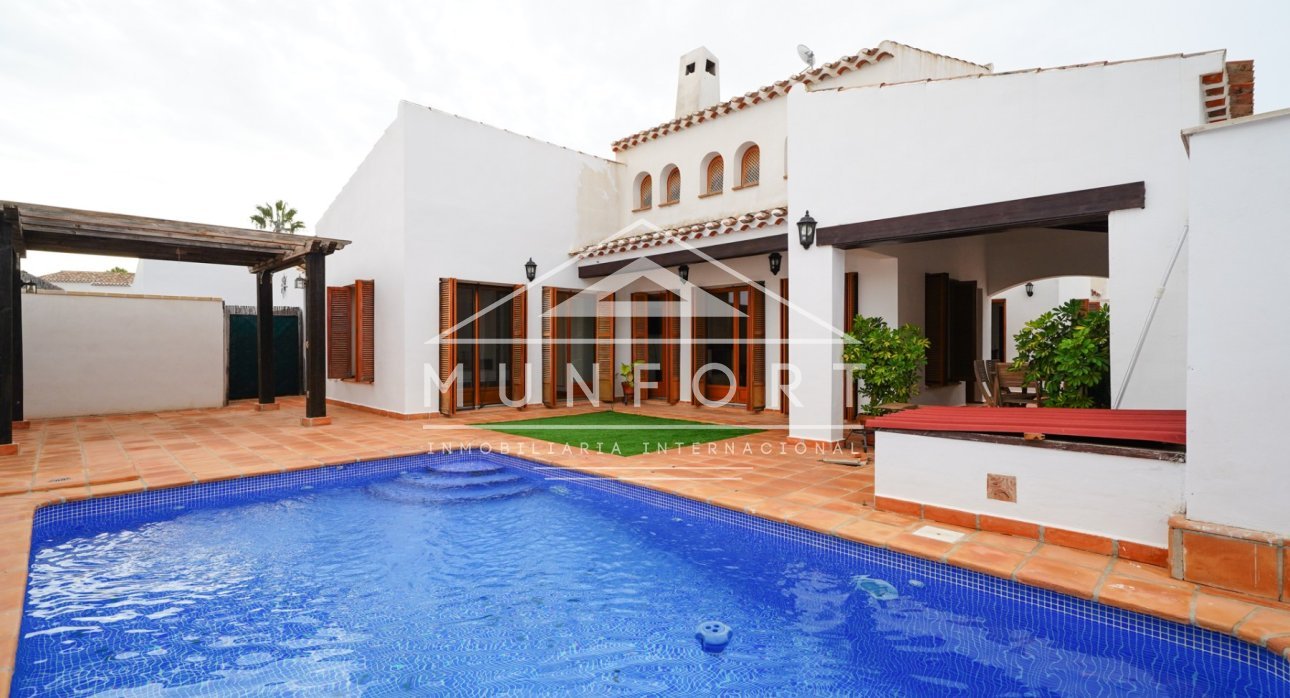 Videresalg - Villaer -
Baños y mendigo - Baños y Mendigo