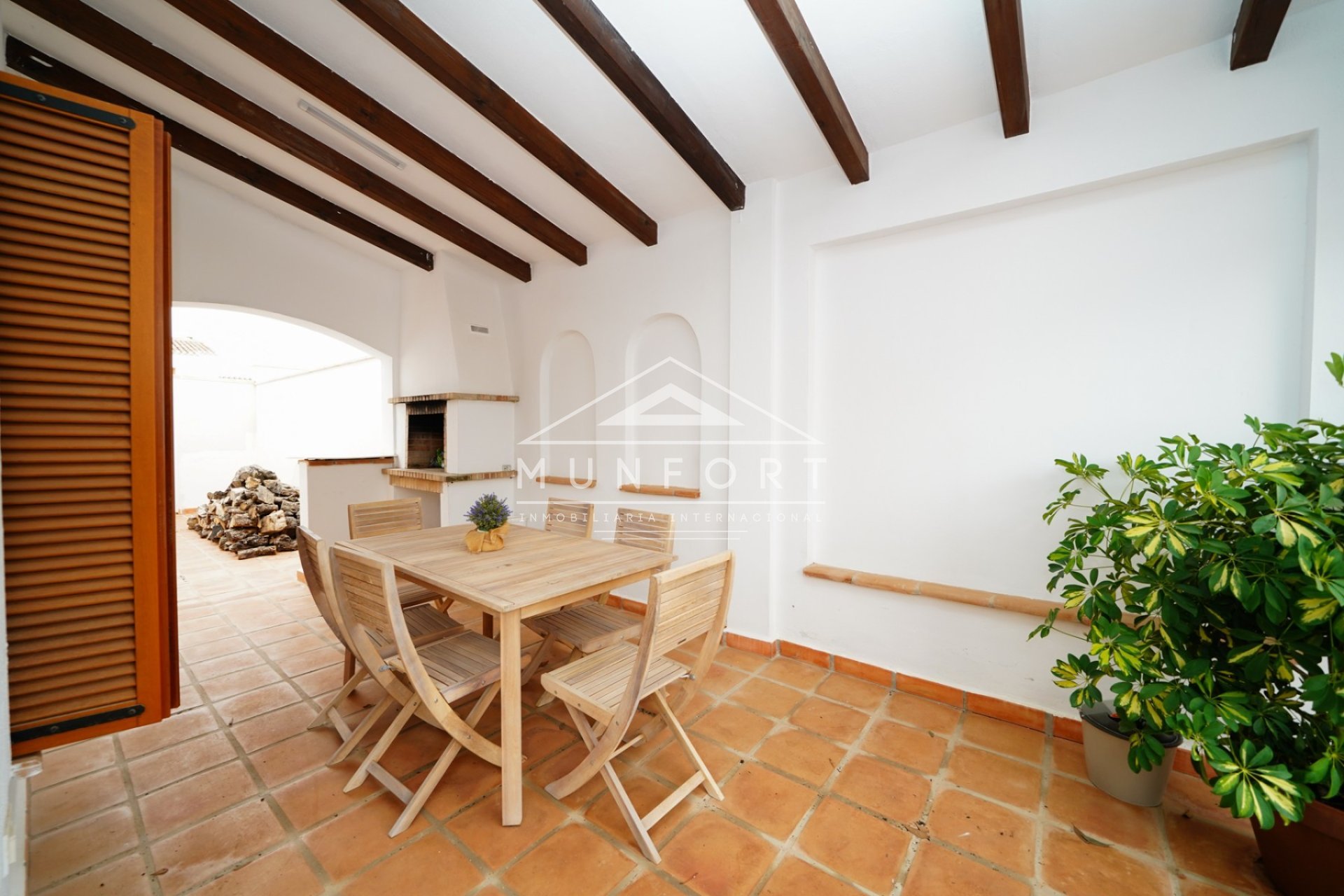 Videresalg - Villaer -
Baños y mendigo - Baños y Mendigo