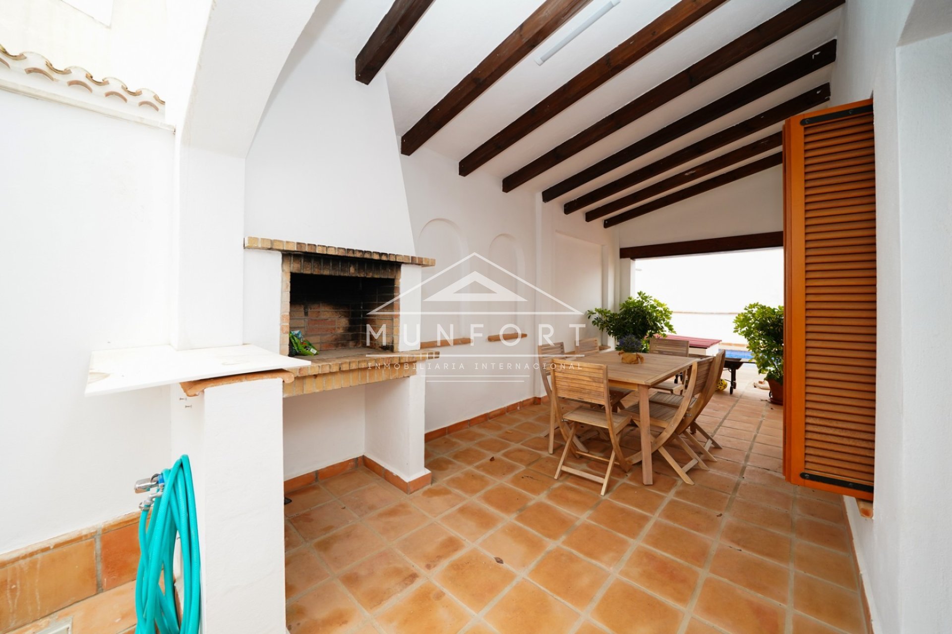 Videresalg - Villaer -
Baños y mendigo - Baños y Mendigo