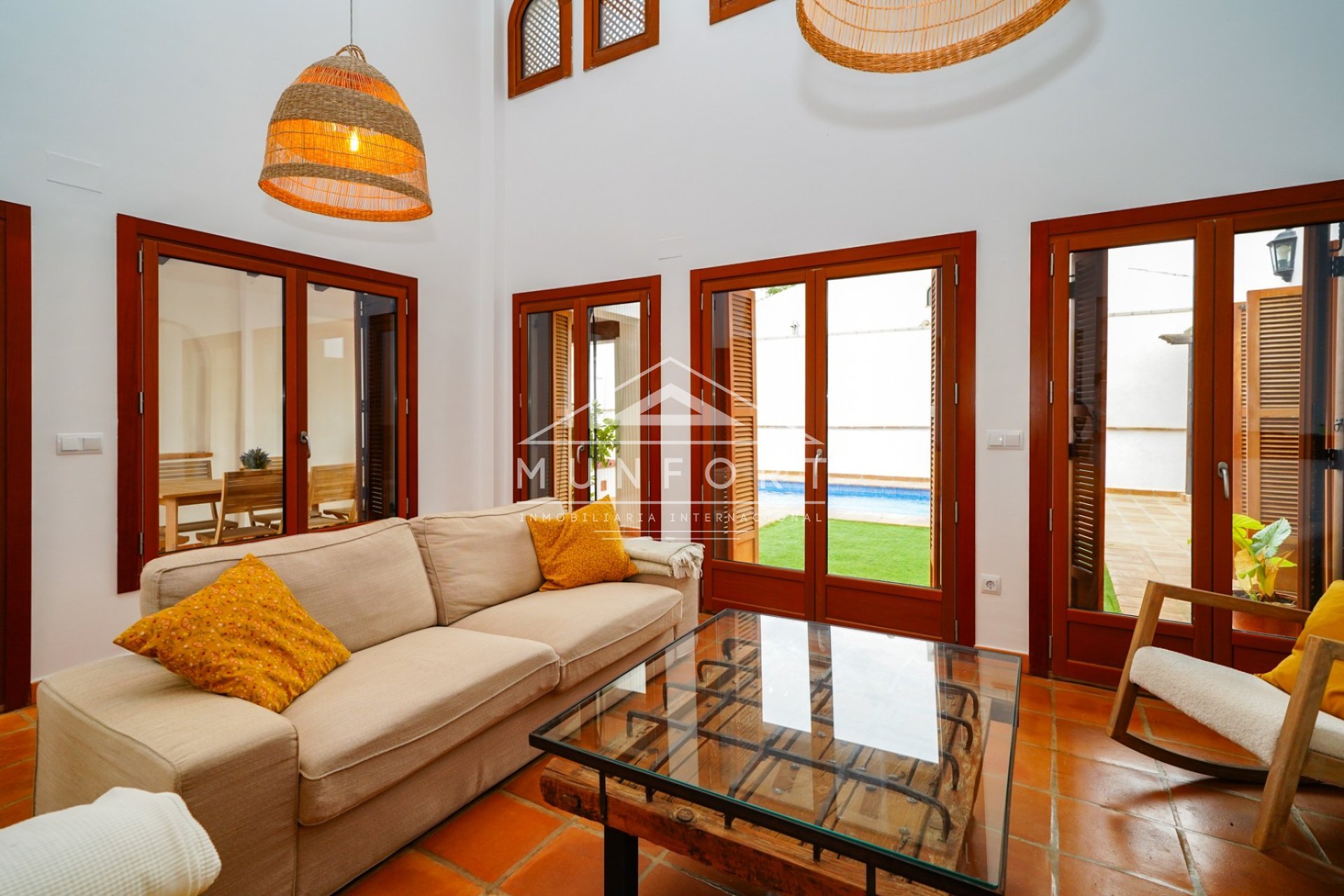 Videresalg - Villaer -
Baños y mendigo - Baños y Mendigo