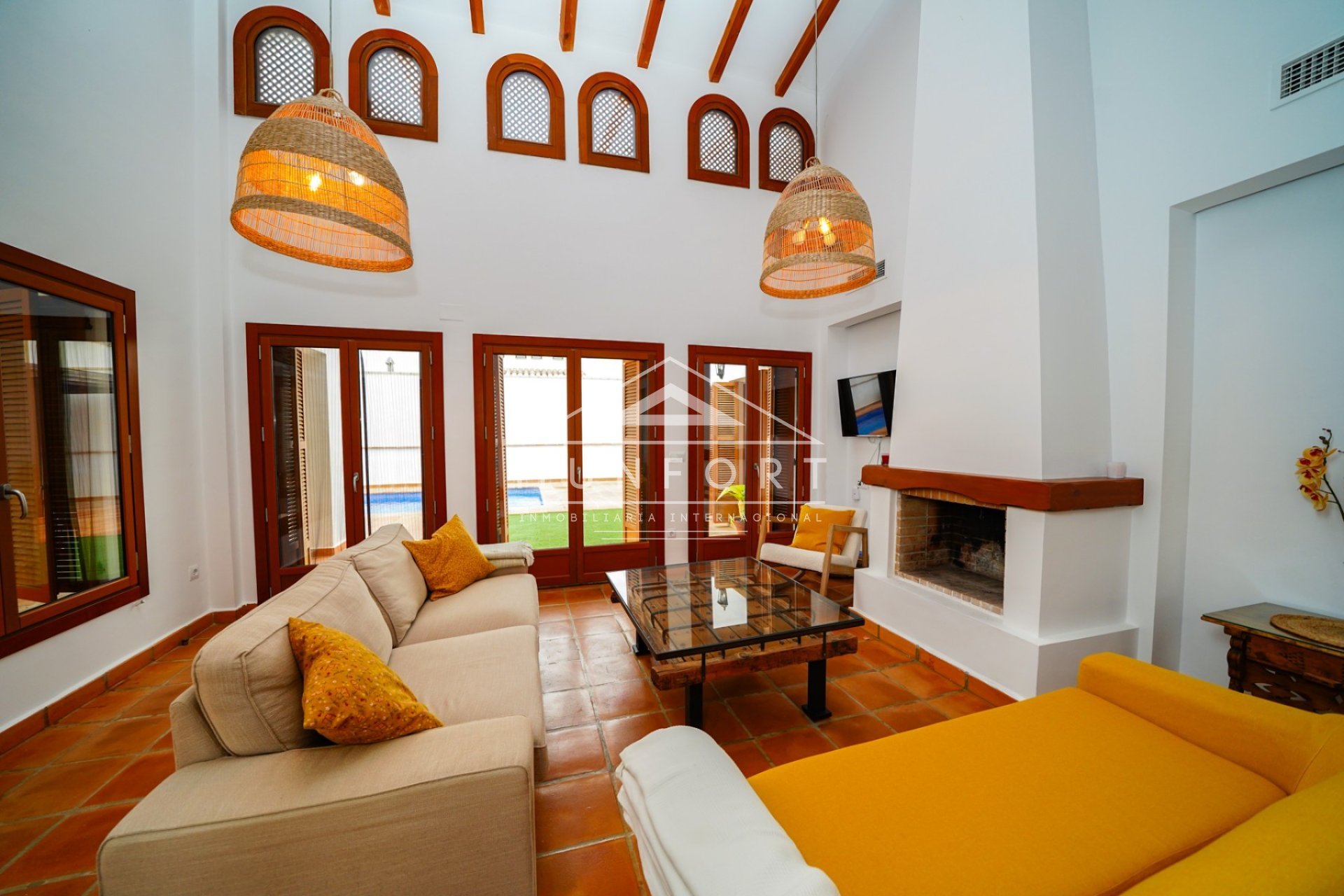 Videresalg - Villaer -
Baños y mendigo - Baños y Mendigo