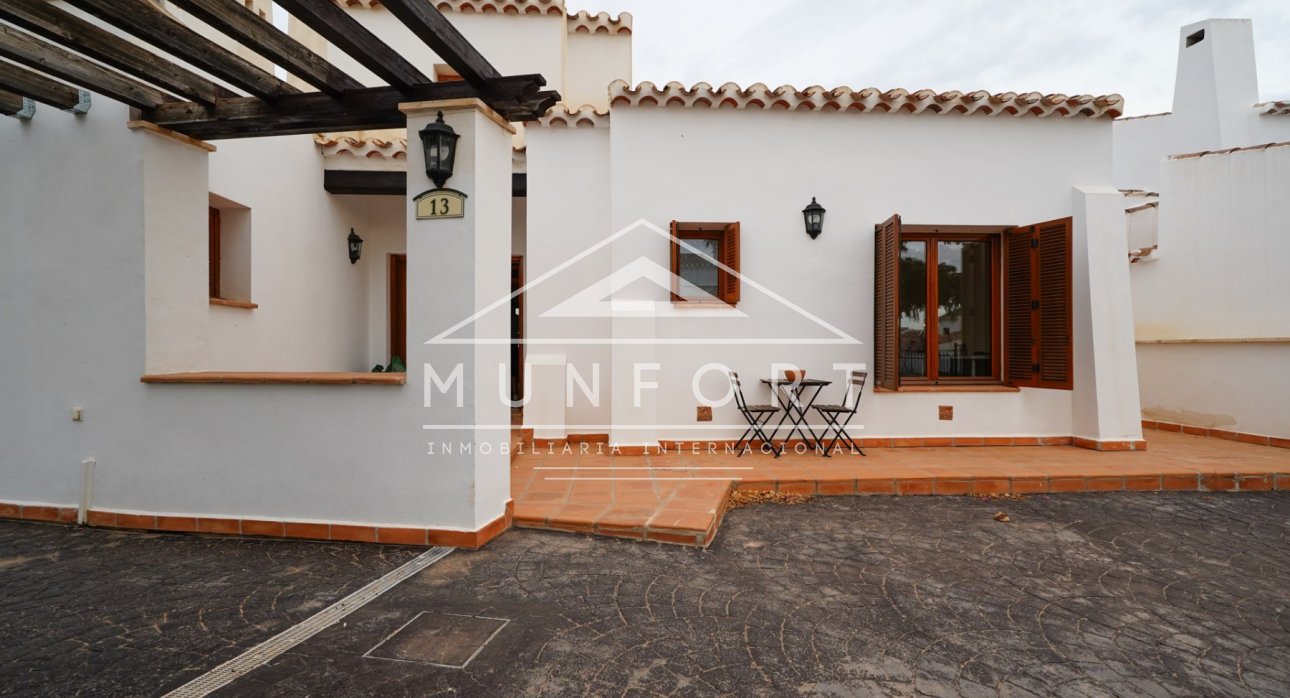 Videresalg - Villaer -
Baños y mendigo - Baños y Mendigo