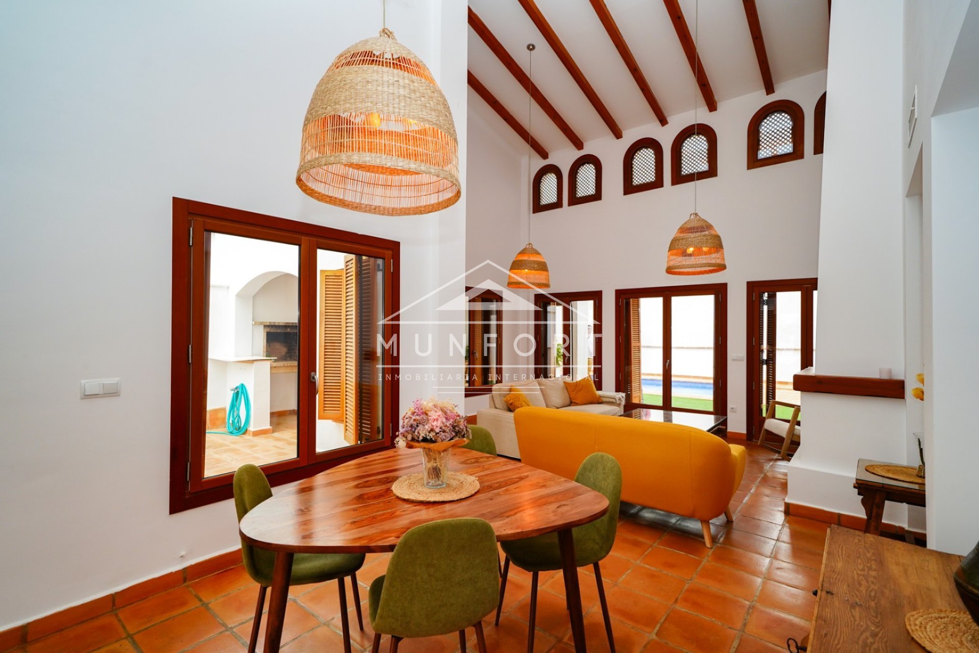 Videresalg - Villaer -
Baños y mendigo - Baños y Mendigo