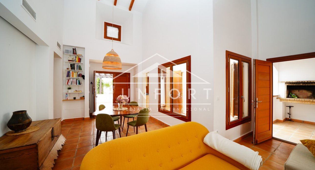 Videresalg - Villaer -
Baños y mendigo - Baños y Mendigo