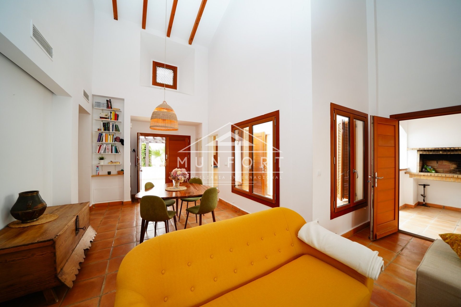 Videresalg - Villaer -
Baños y mendigo - Baños y Mendigo