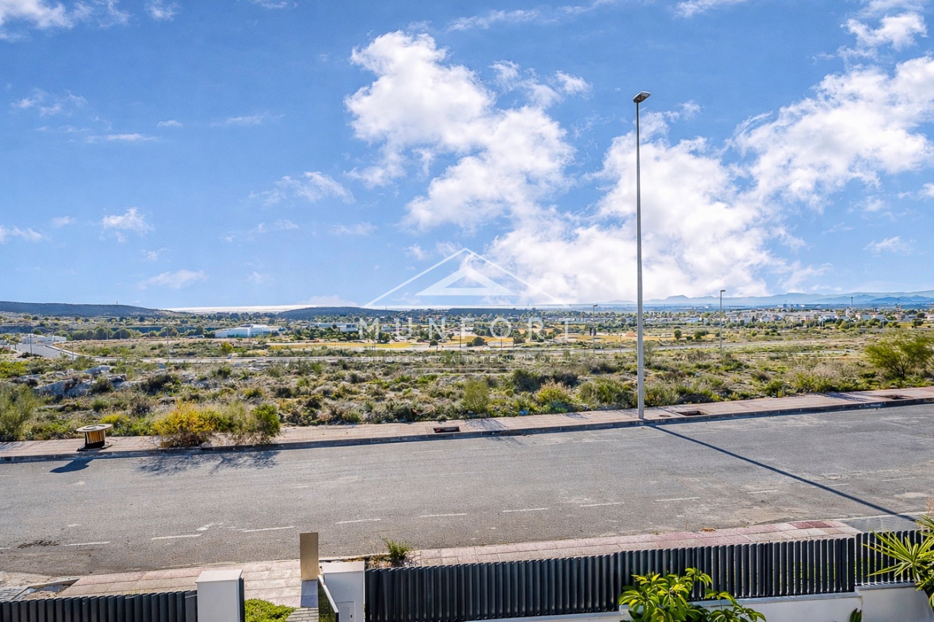 Videresalg - Villaer -
Baños y mendigo - Baños y Mendigo