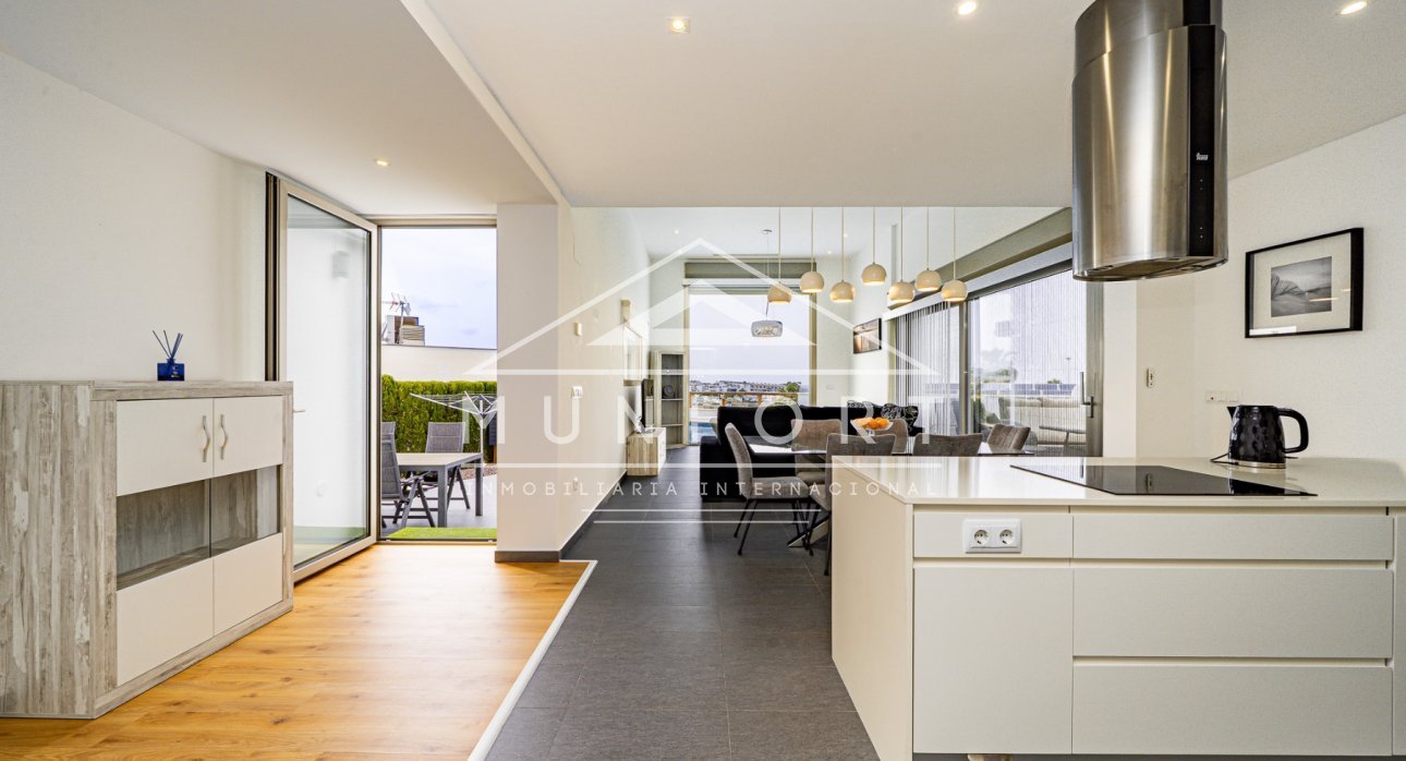 Videresalg - Villaer -
Benijófar