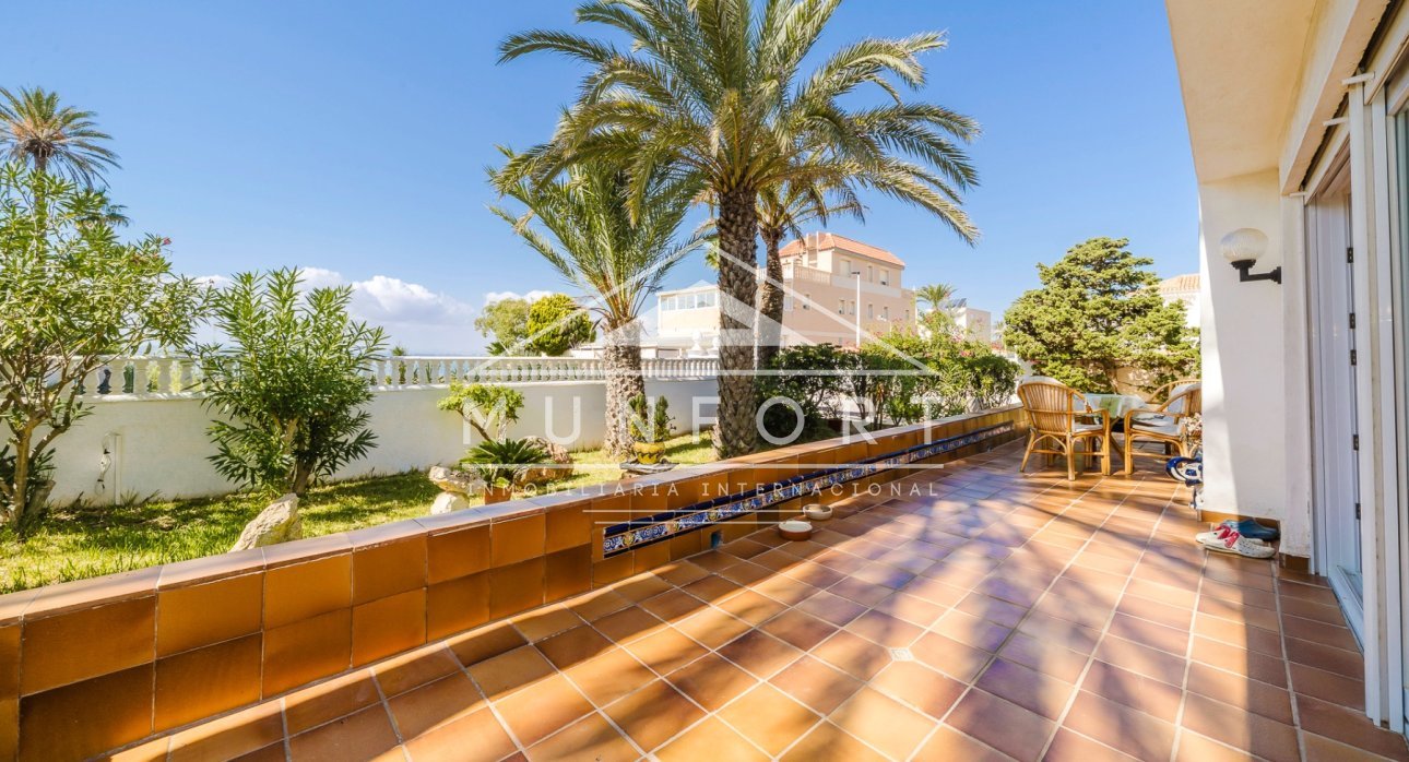 Videresalg - Villaer -
Cartagena - La Manga