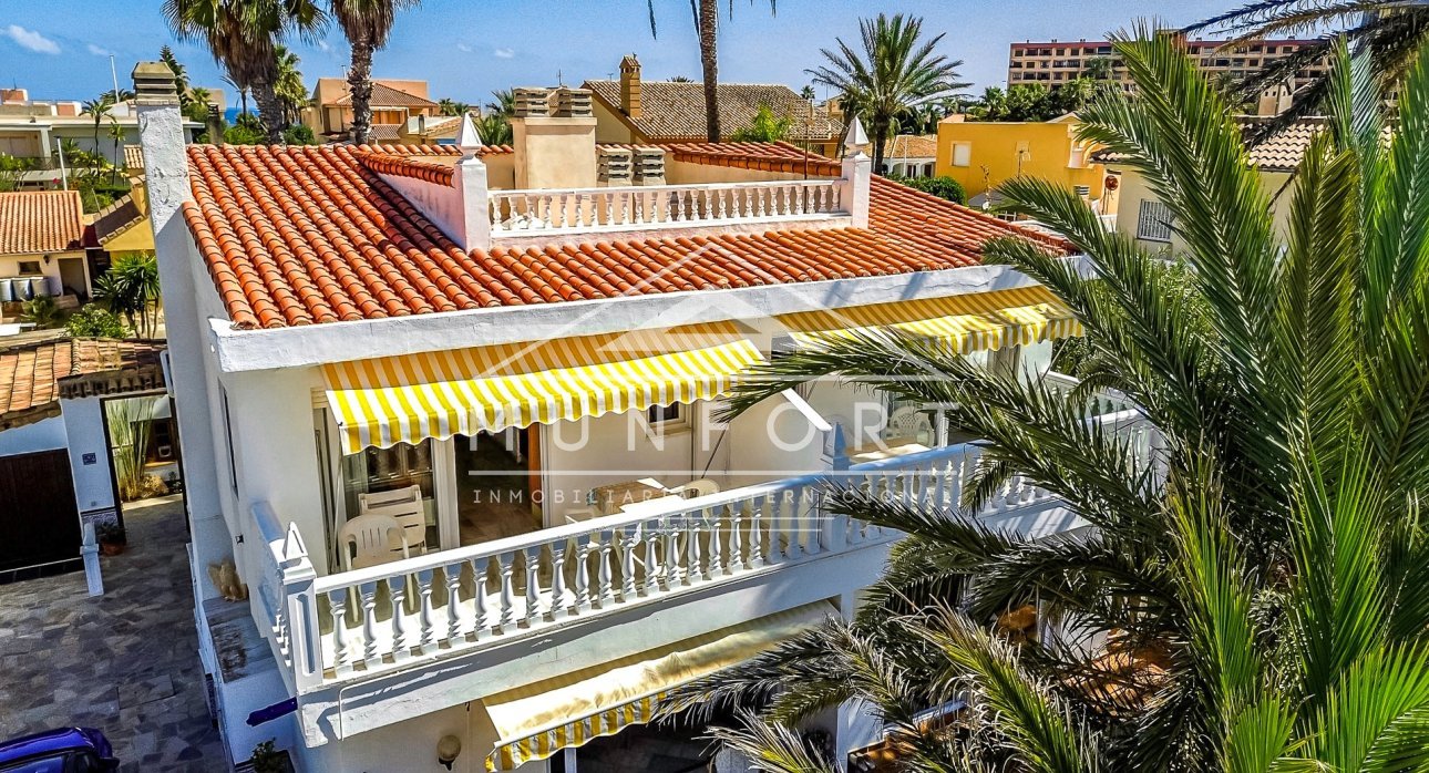 Videresalg - Villaer -
Cartagena - La Manga