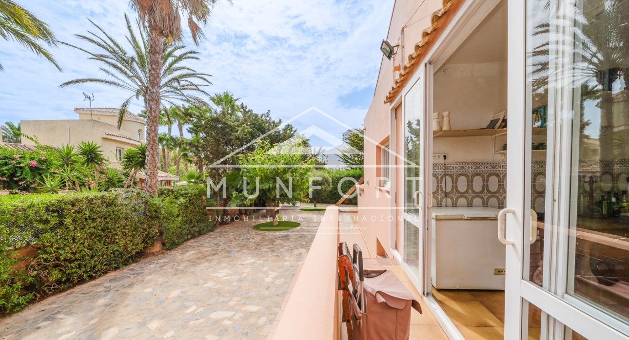 Videresalg - Villaer -
La Manga