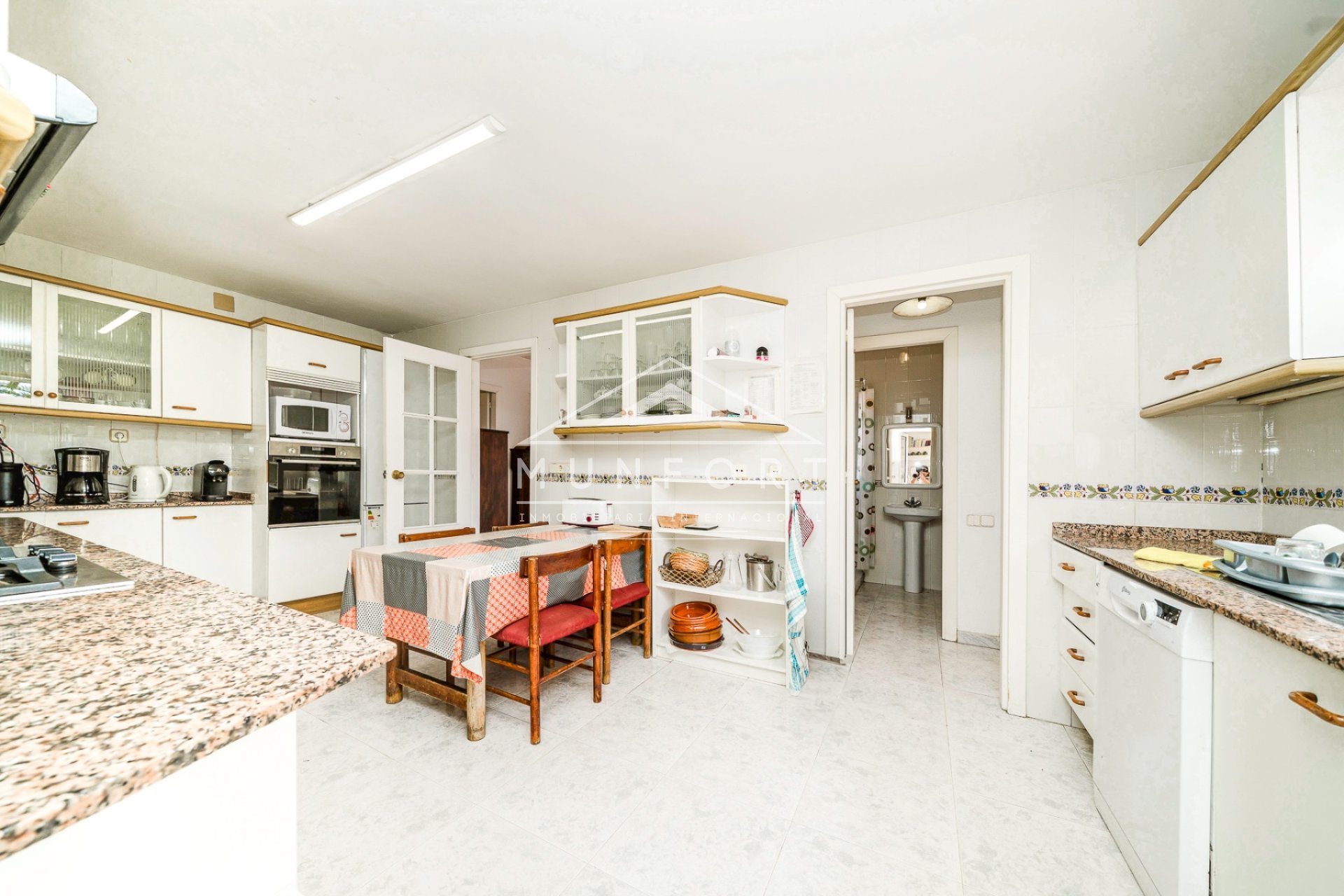 Videresalg - Villaer -
La Manga