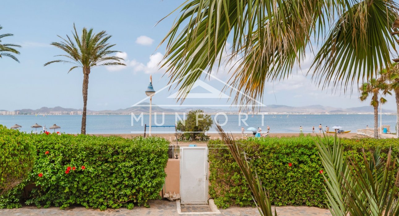 Videresalg - Villaer -
La Manga