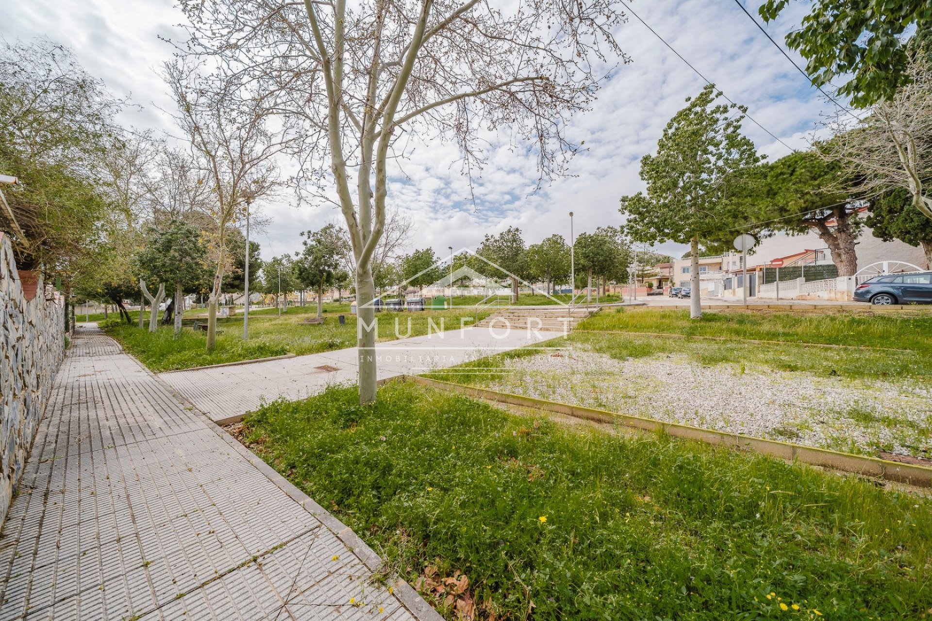 Videresalg - Villaer -
Los Urrutias - EL CARMOLI