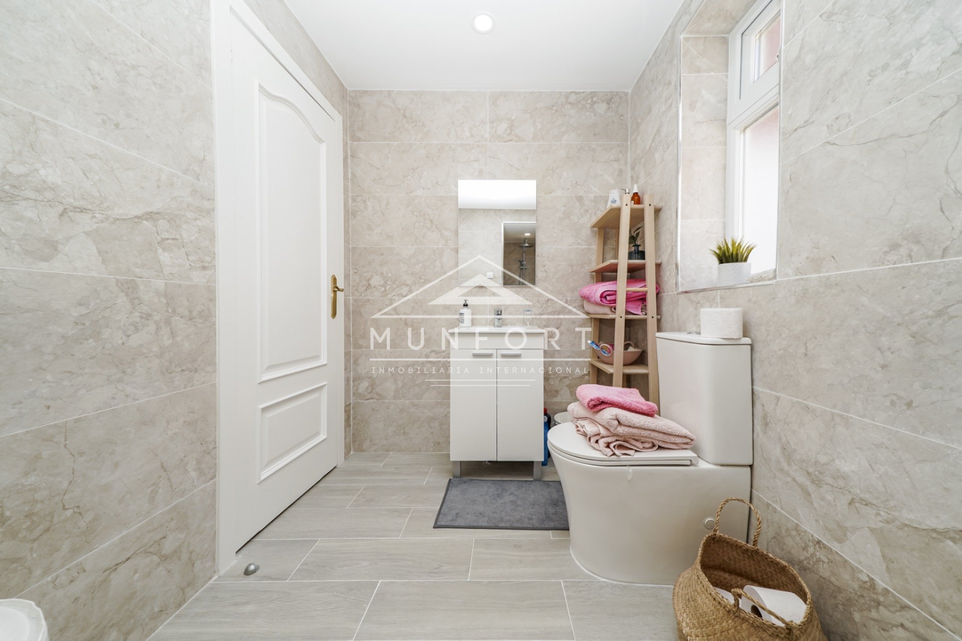 Videresalg - Villaer -
Murcia - GEA Y TRUYOLS