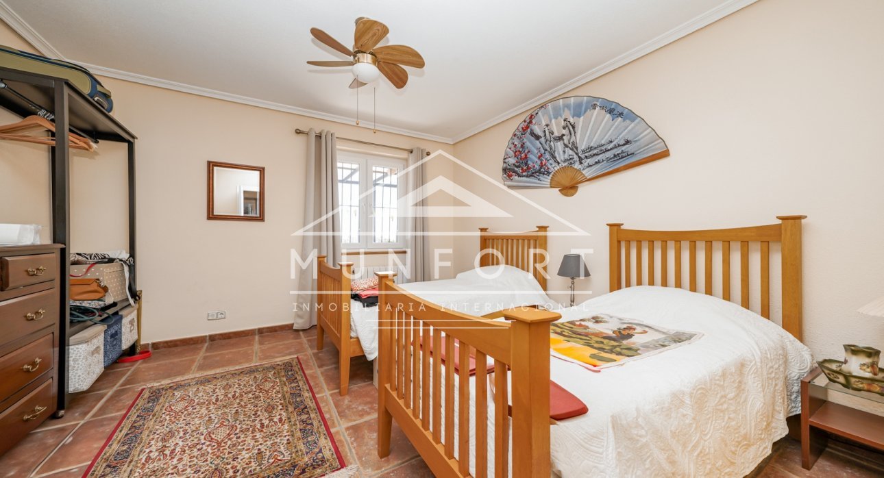 Videresalg - Villaer -
Murcia - GEA Y TRUYOLS