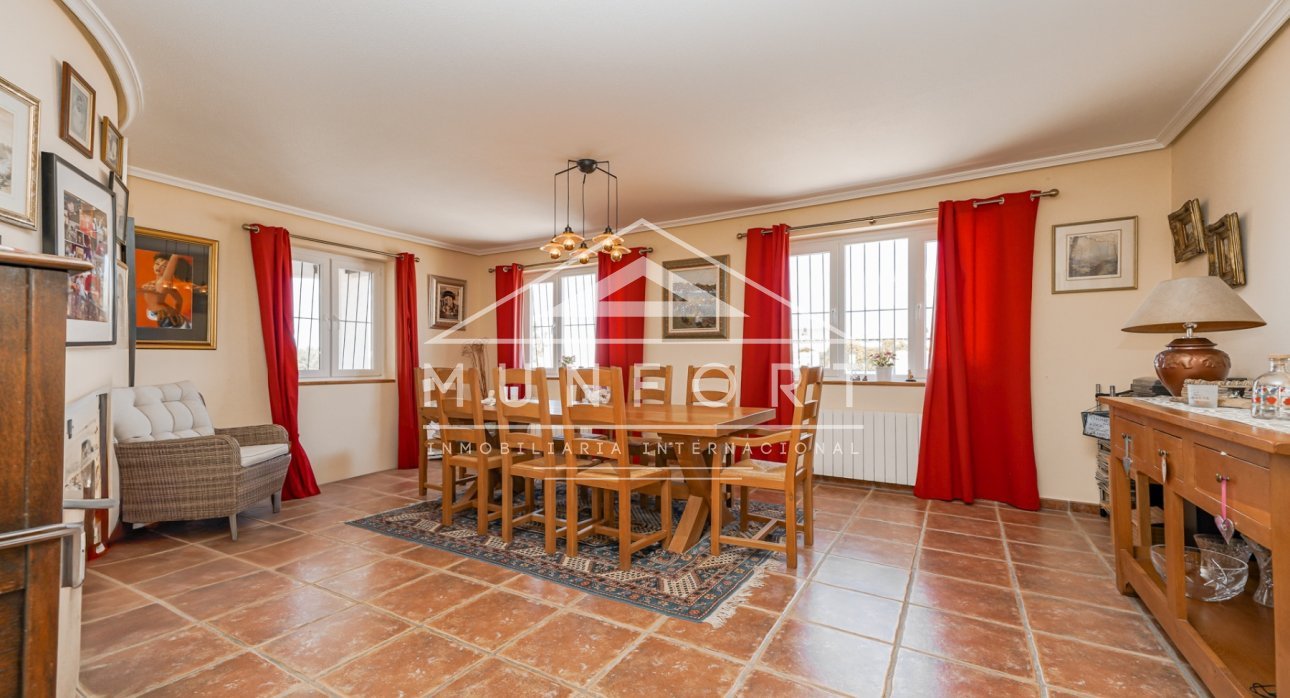 Videresalg - Villaer -
Murcia - GEA Y TRUYOLS